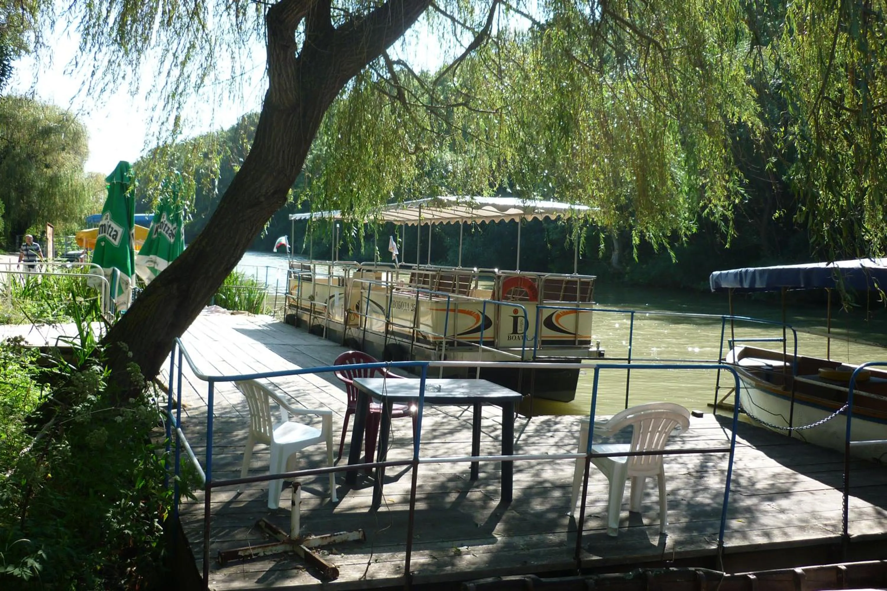 River view in Nimpha Bungalows