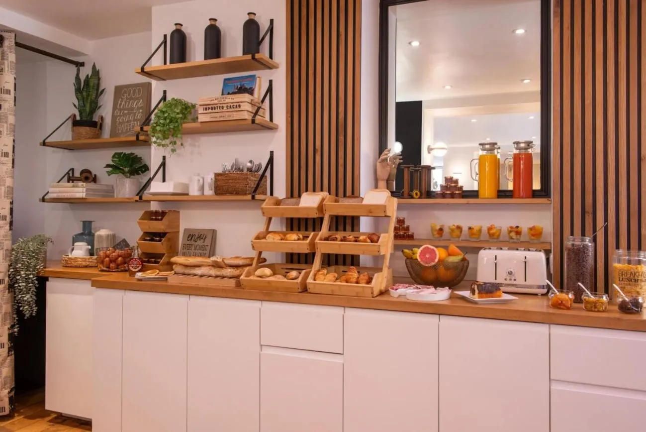 Breakfast in Hotel La Manufacture