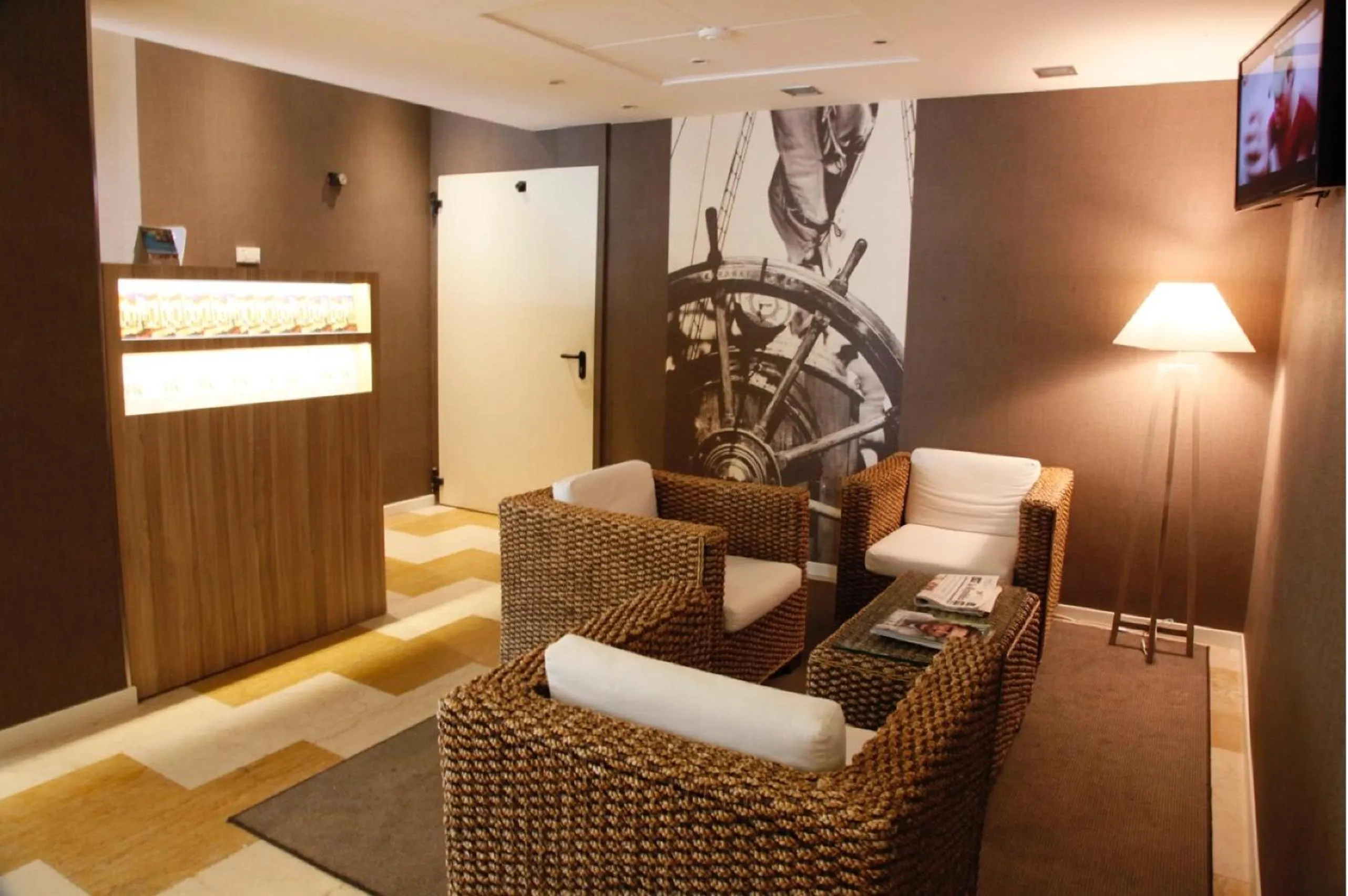 Lobby or reception in Hotel Majorca sul Mare in centro a Riccione con Area Fitness