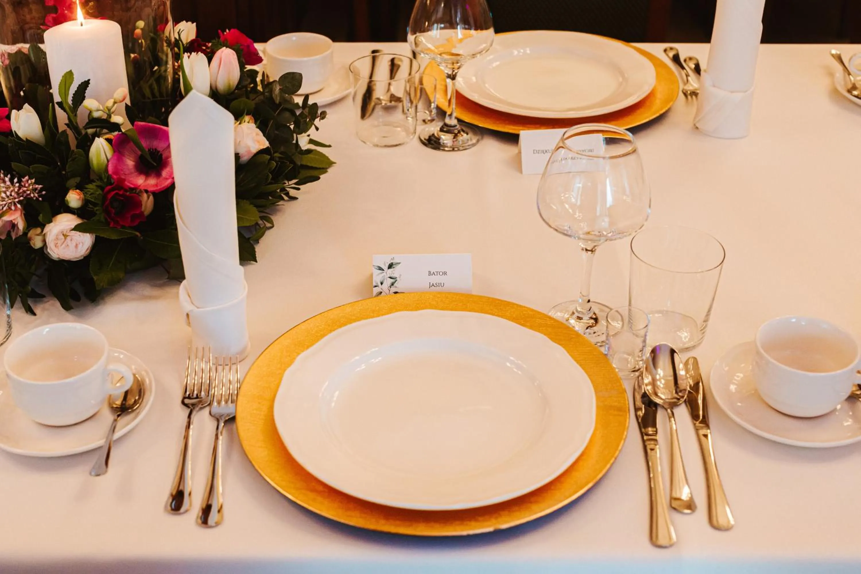 Restaurant/places to eat in Hotel & Restauracja Timberland