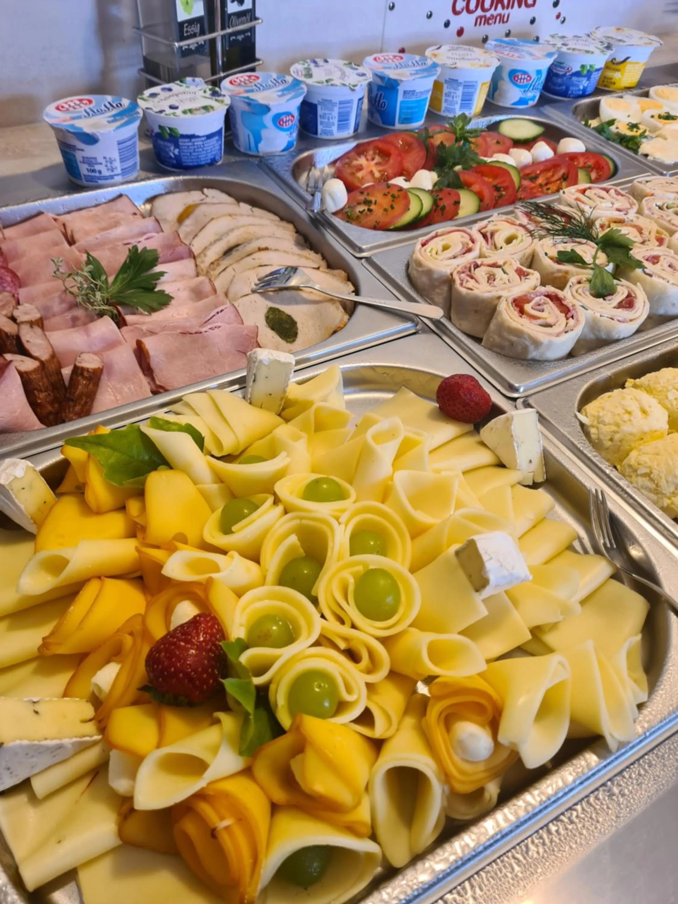 Buffet breakfast in Hotel & Restauracja Timberland