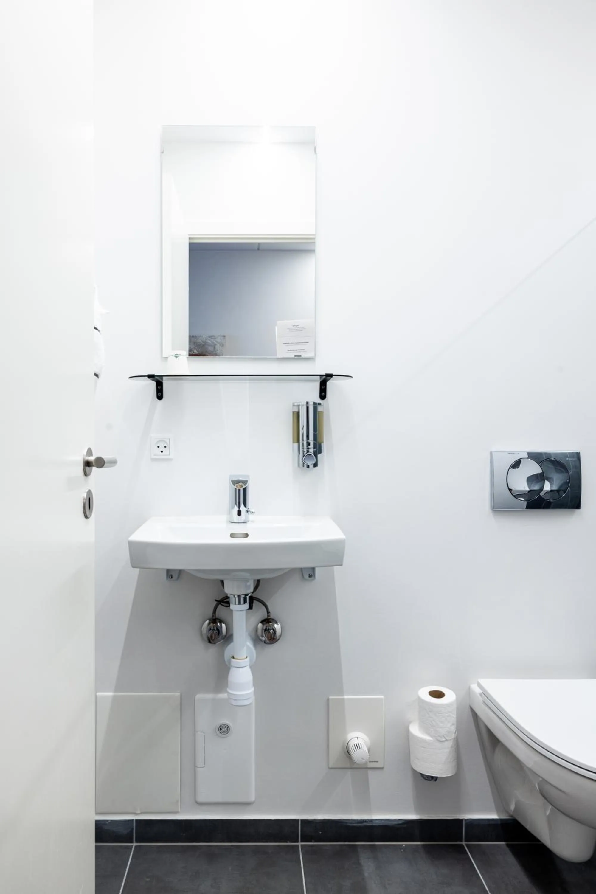 Bathroom in Hotel Sønderborg Kaserne