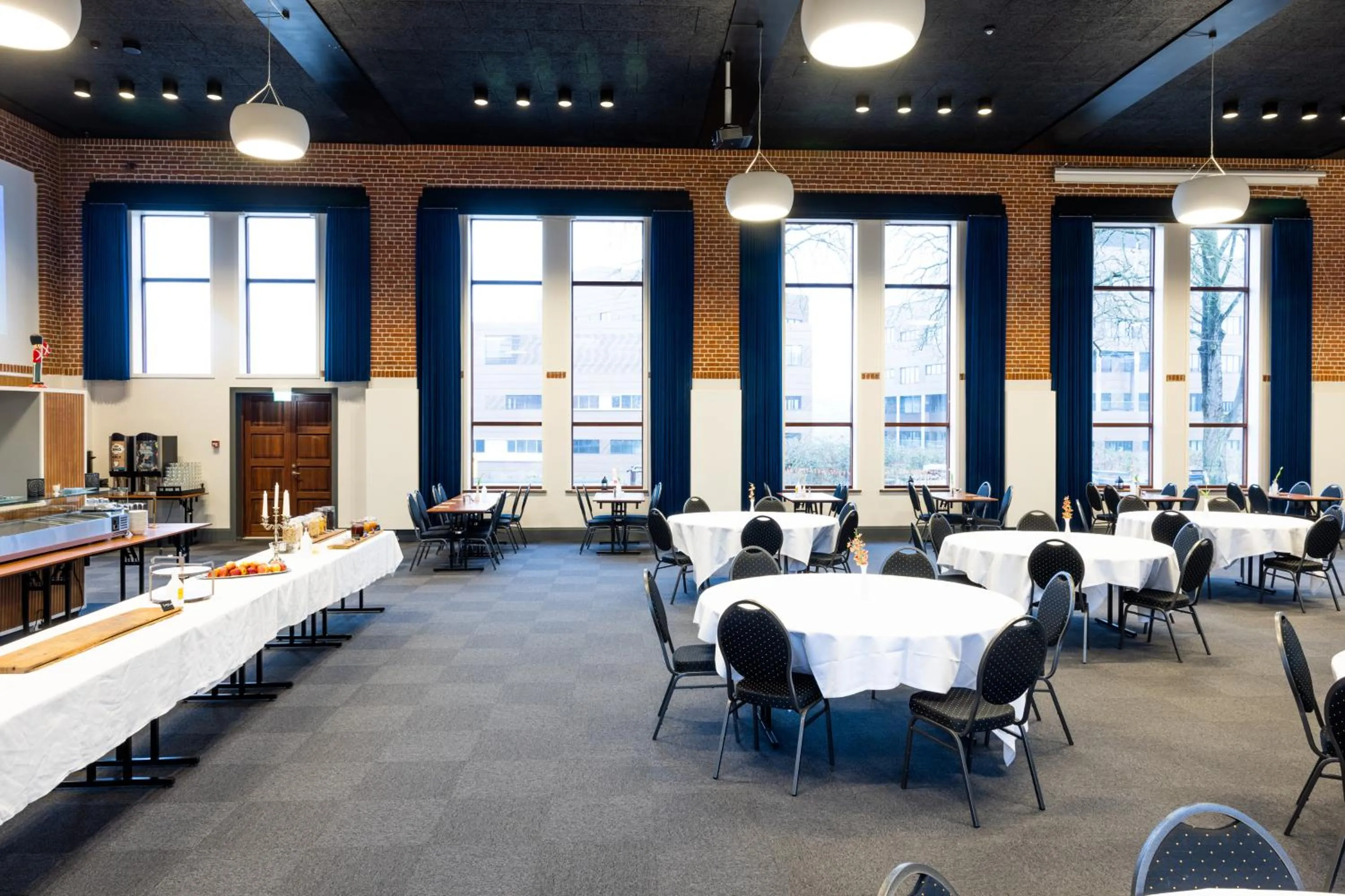 Restaurant/places to eat in Hotel Sønderborg Kaserne