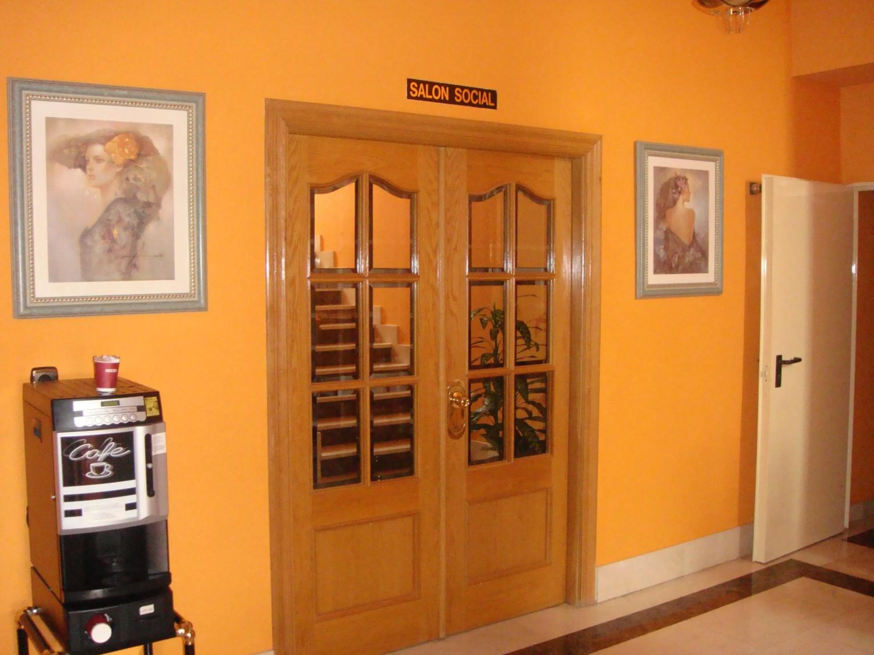 Decorative detail in Hostal Serpol