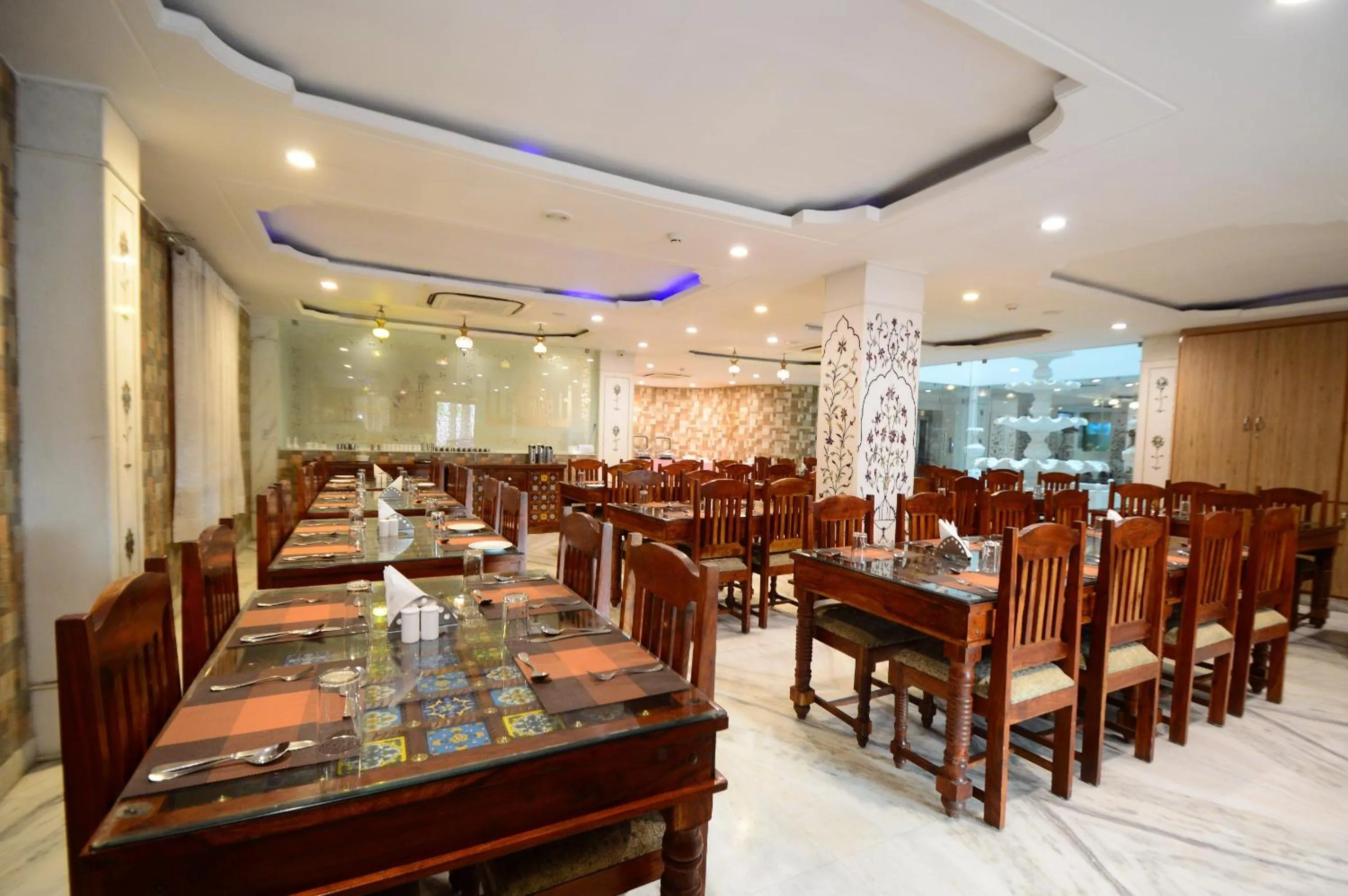 Restaurant/places to eat in Lilypool - The Heritage Jalmahal