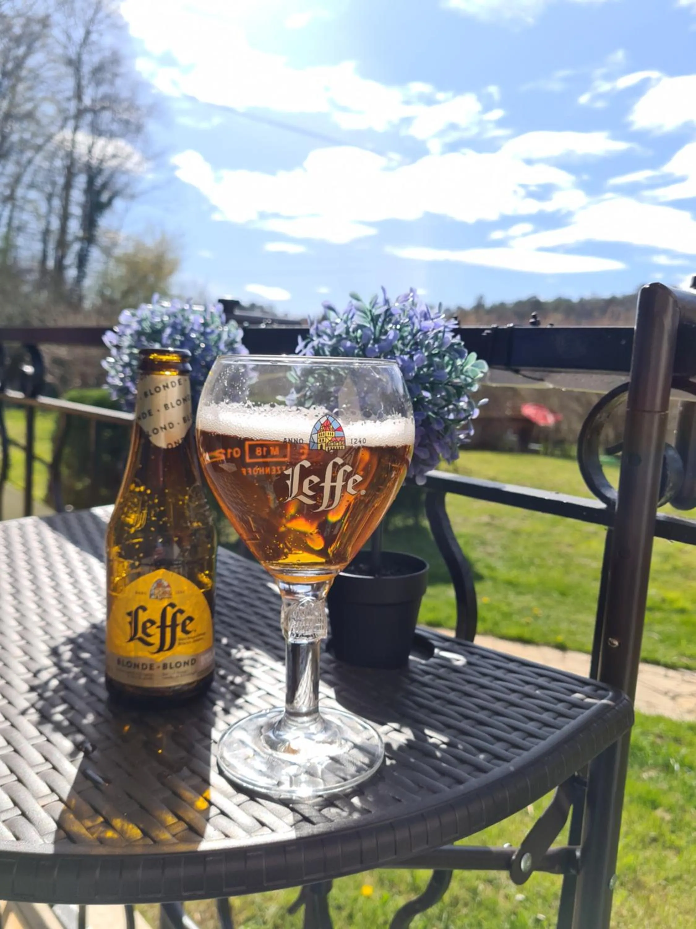 Food and drinks in La Perle De Frayssinet-Le-Gélat - Chambre d'Hôtes - B&B