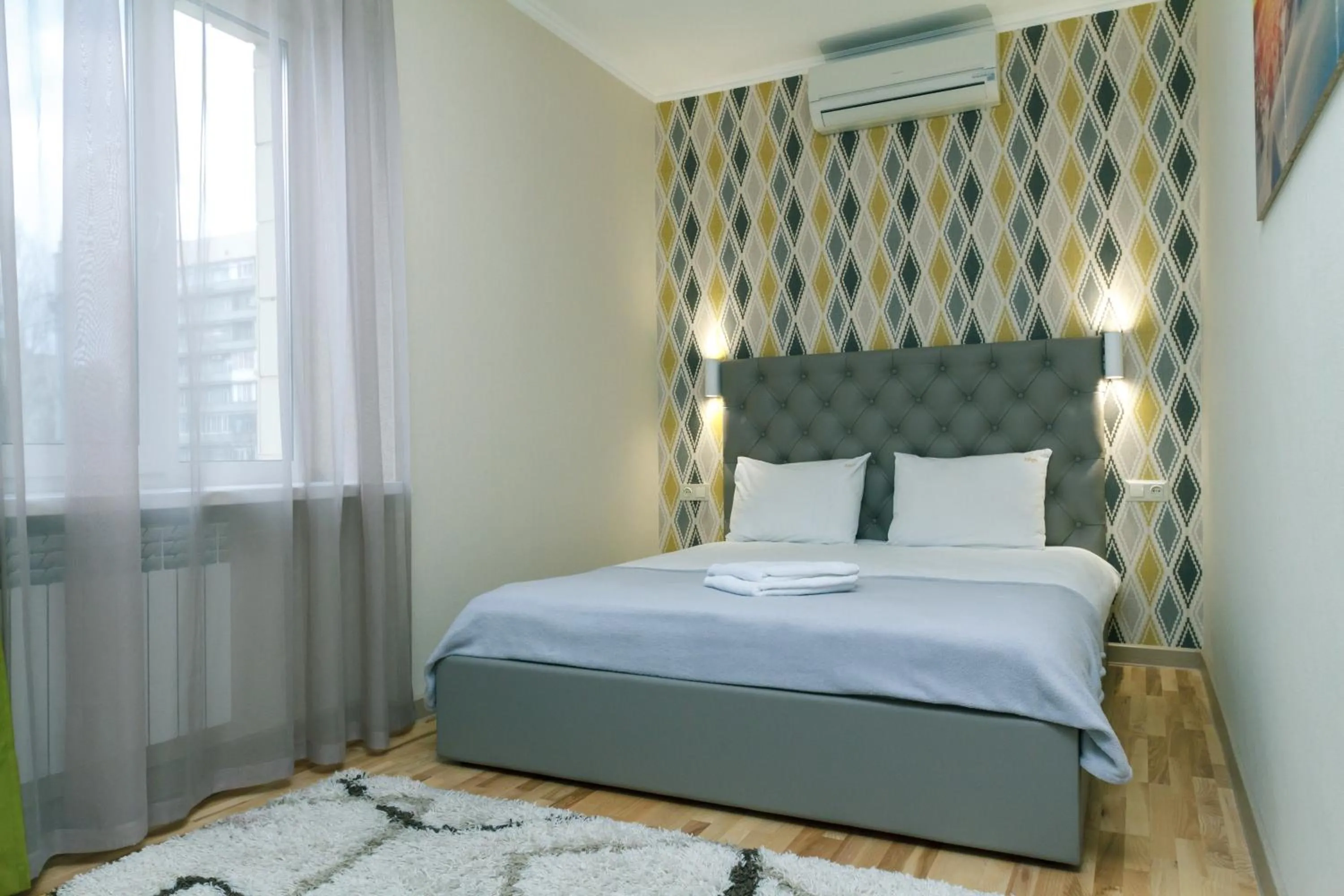 Bed in Bessarabsky Kvartal