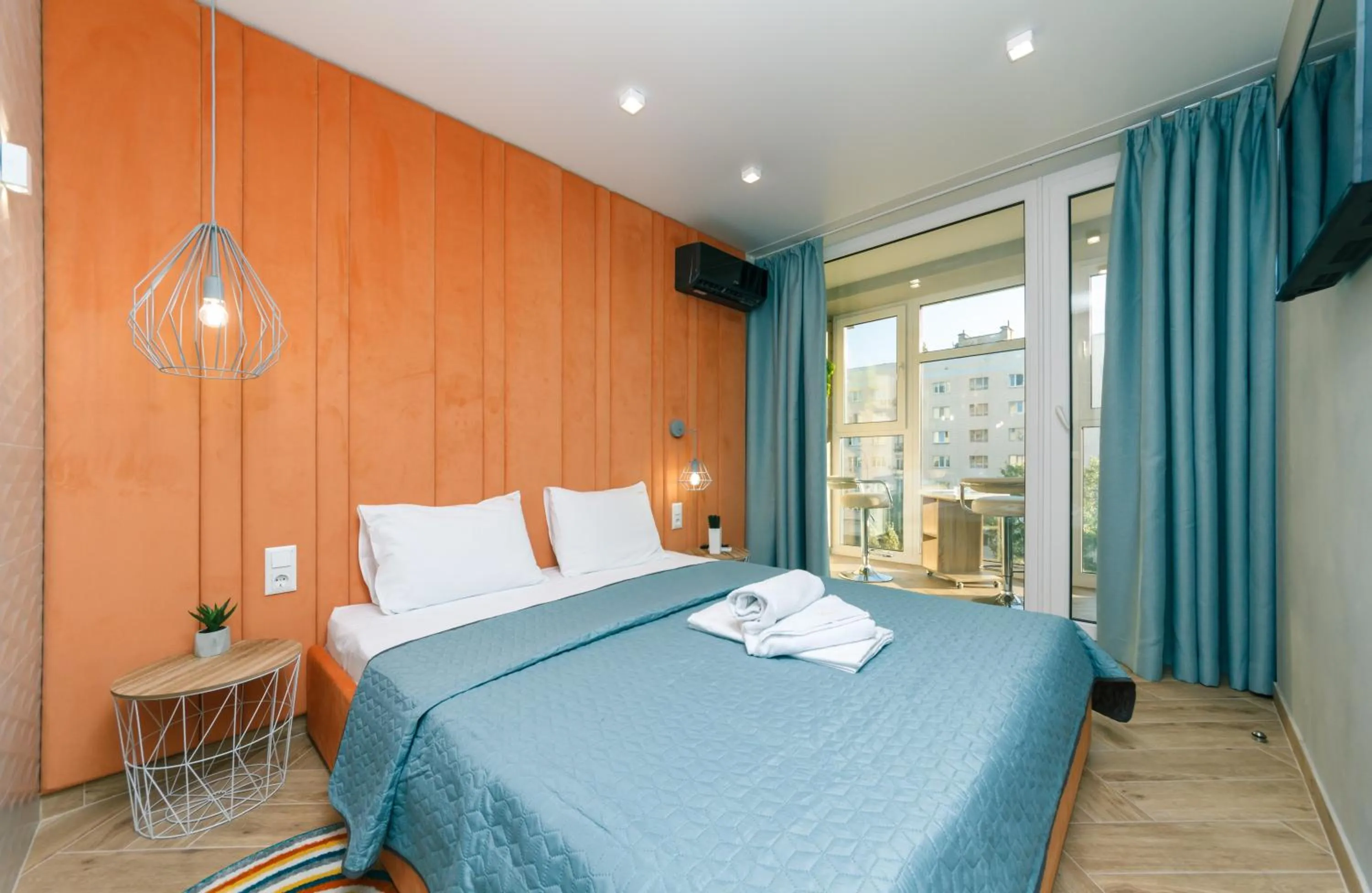 Bed in Bessarabsky Kvartal