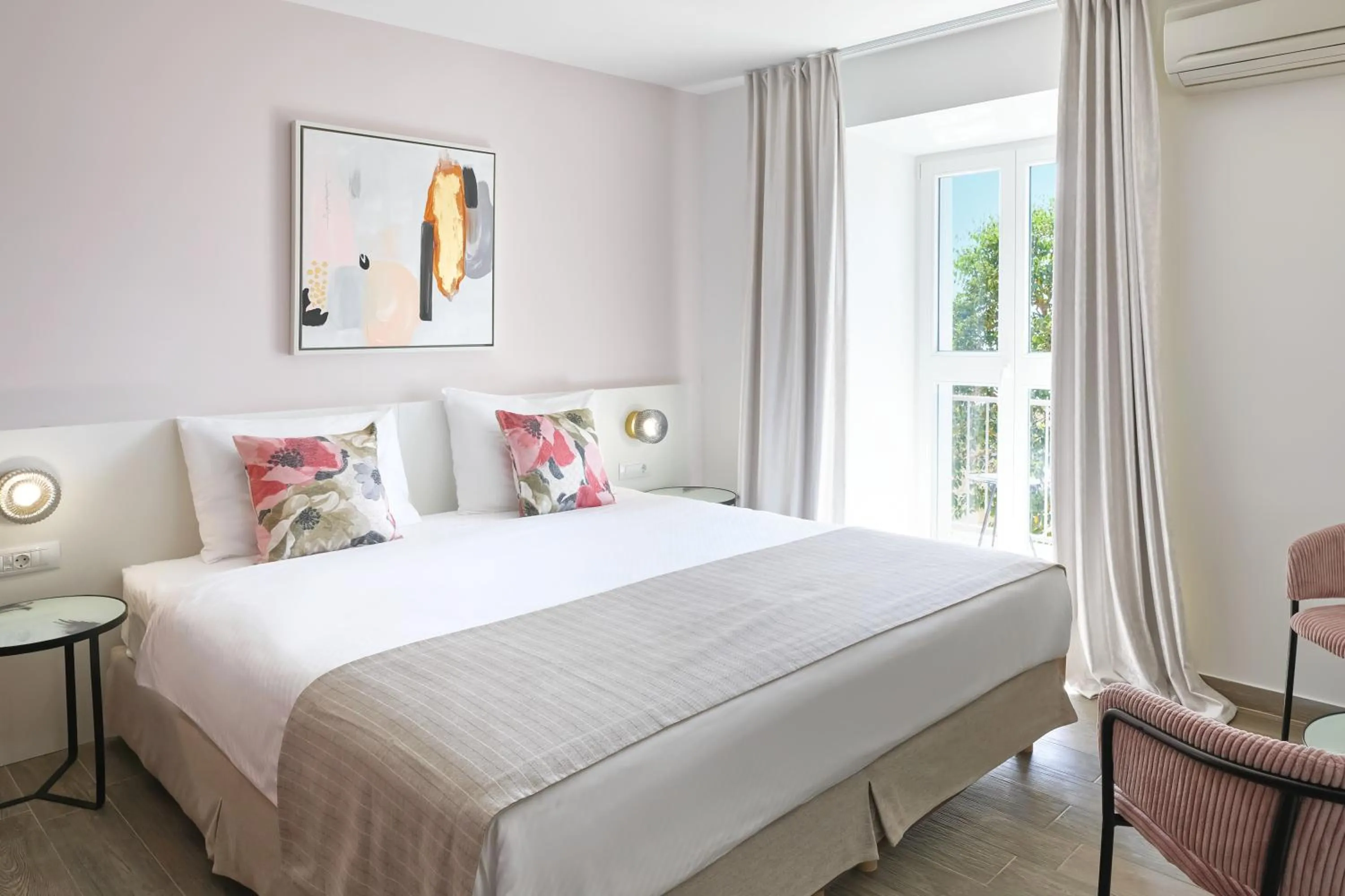 Bedroom, Bed in Maistra Select Mlini Villas and Apartments