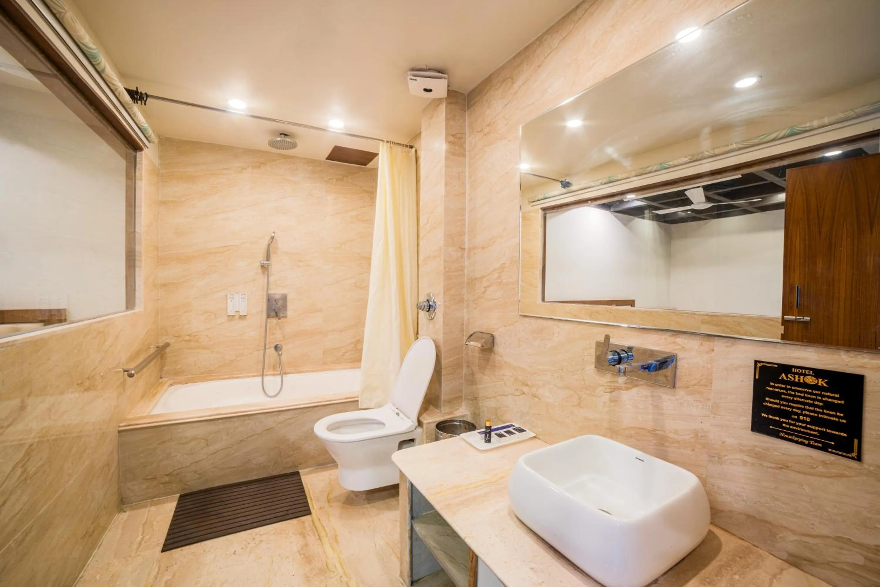 Shower in The Nagpur Ashok