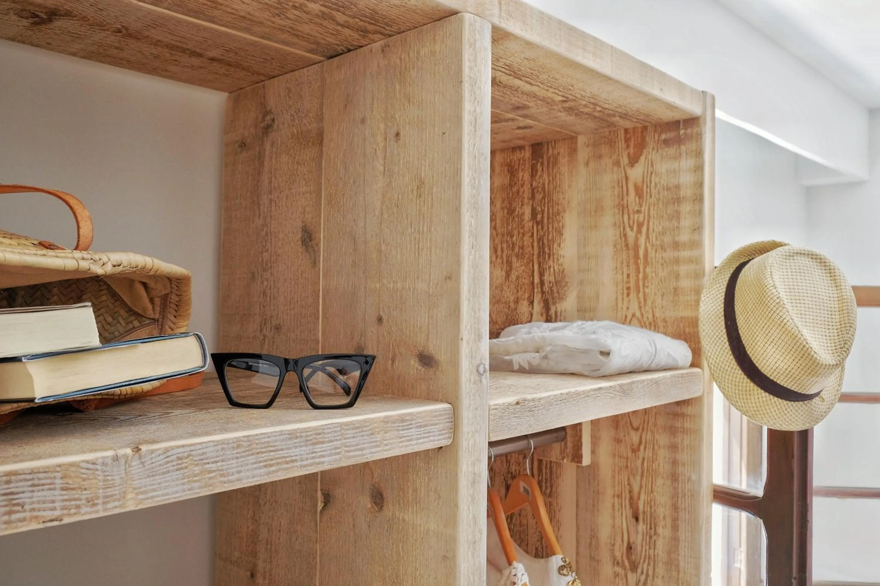 Decorative detail, Bed in Mamboo Hotel Cala Ratjada