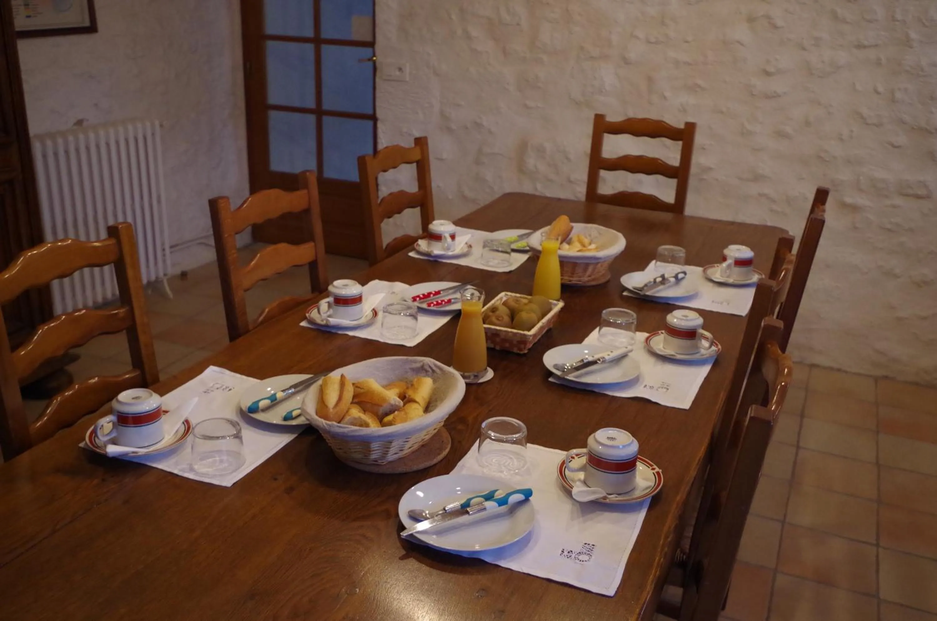 Breakfast in Maison d'Hôtes Le Cadran Solaire