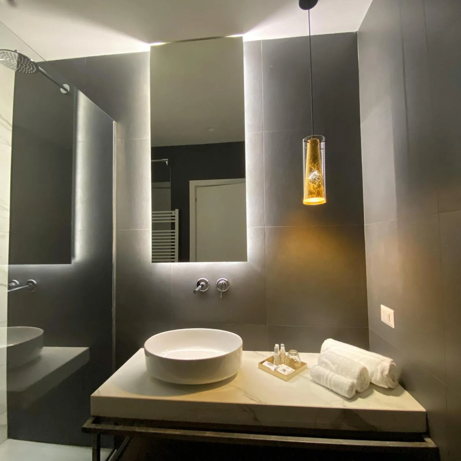 Bathroom in Unicum Roma Suites