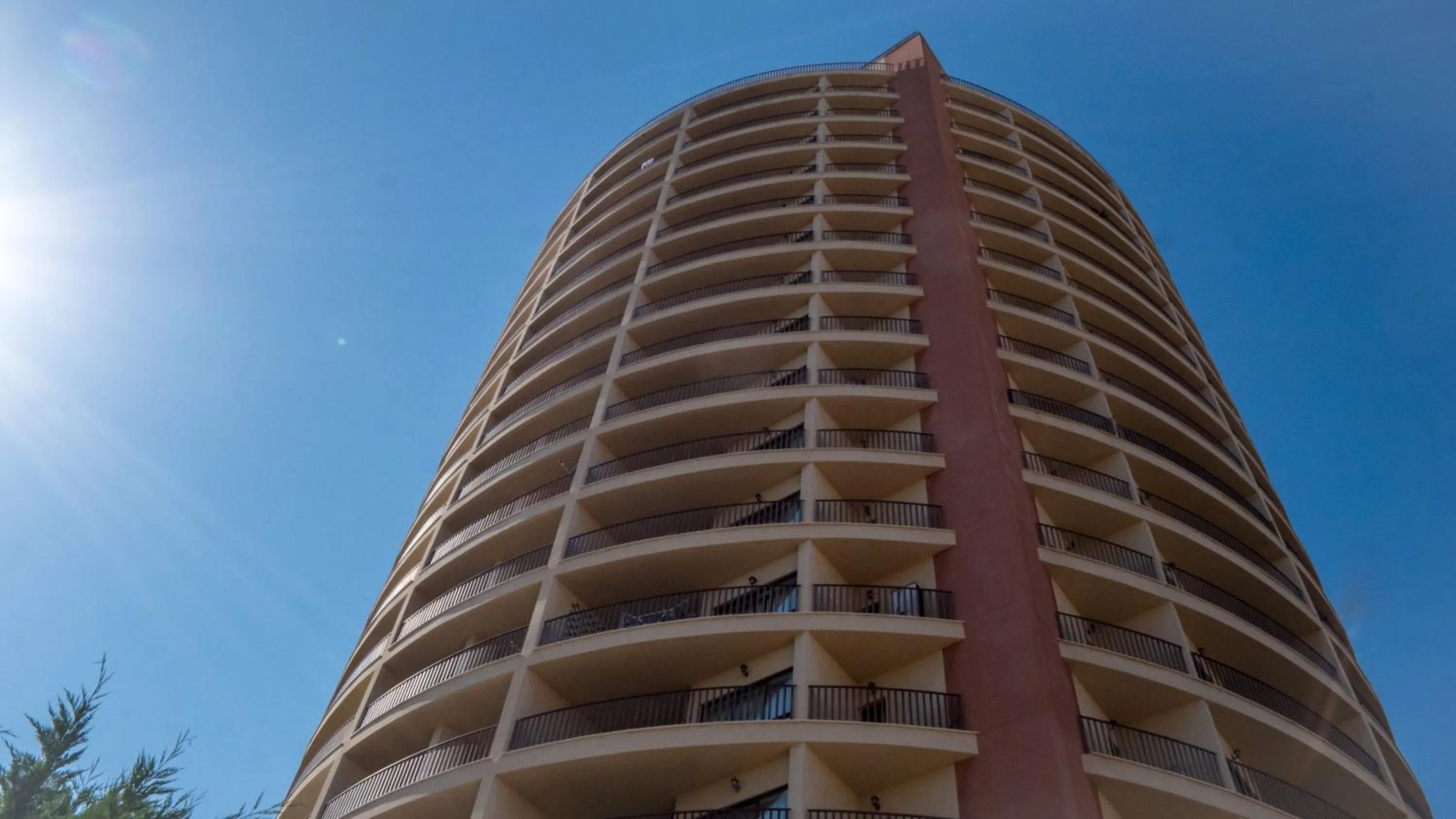 Property building in Sol Mar