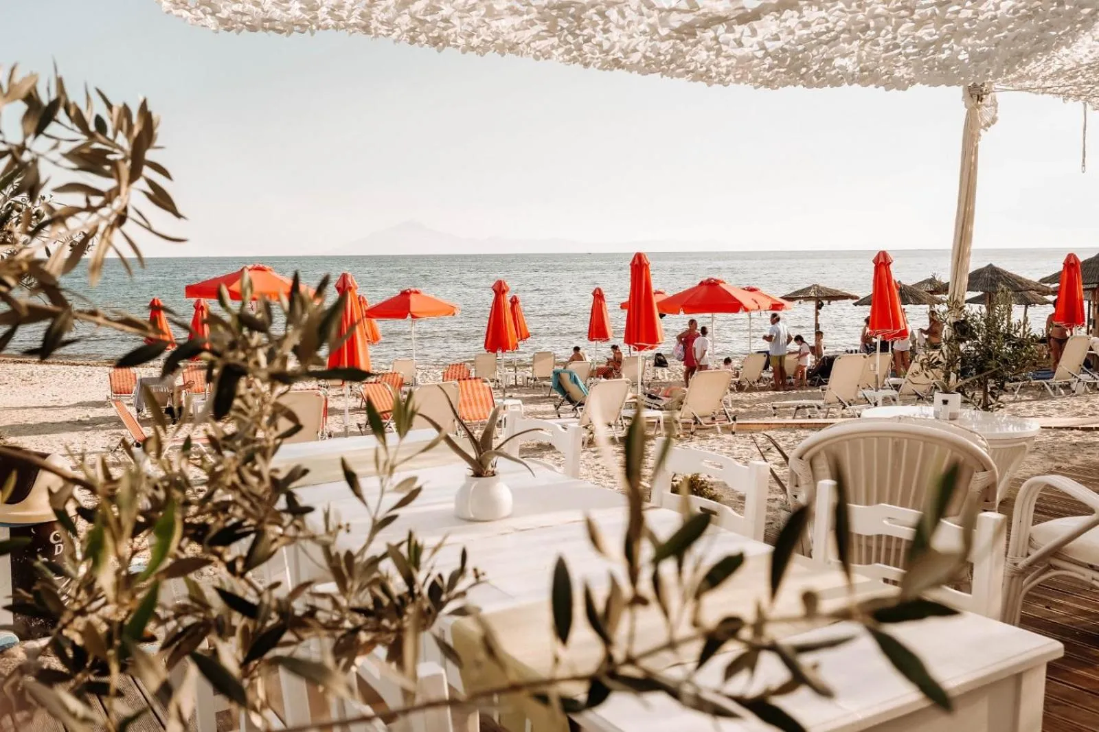Patio in Hotel Samaras Beach