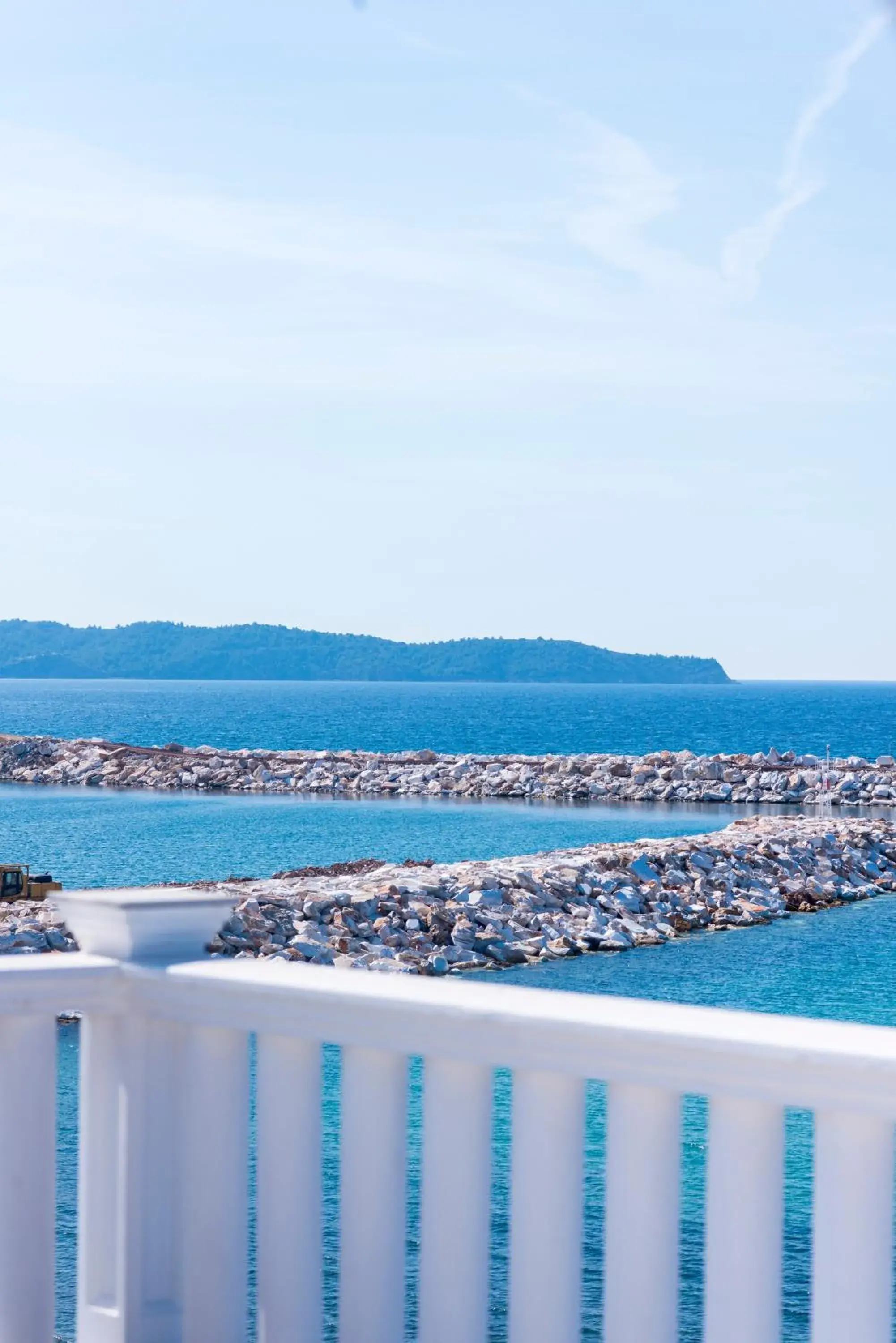 Deluxe Double Room with Sea View in Hotel Samaras Beach Deluxe Double Room with Sea View in Hotel Samaras Beach