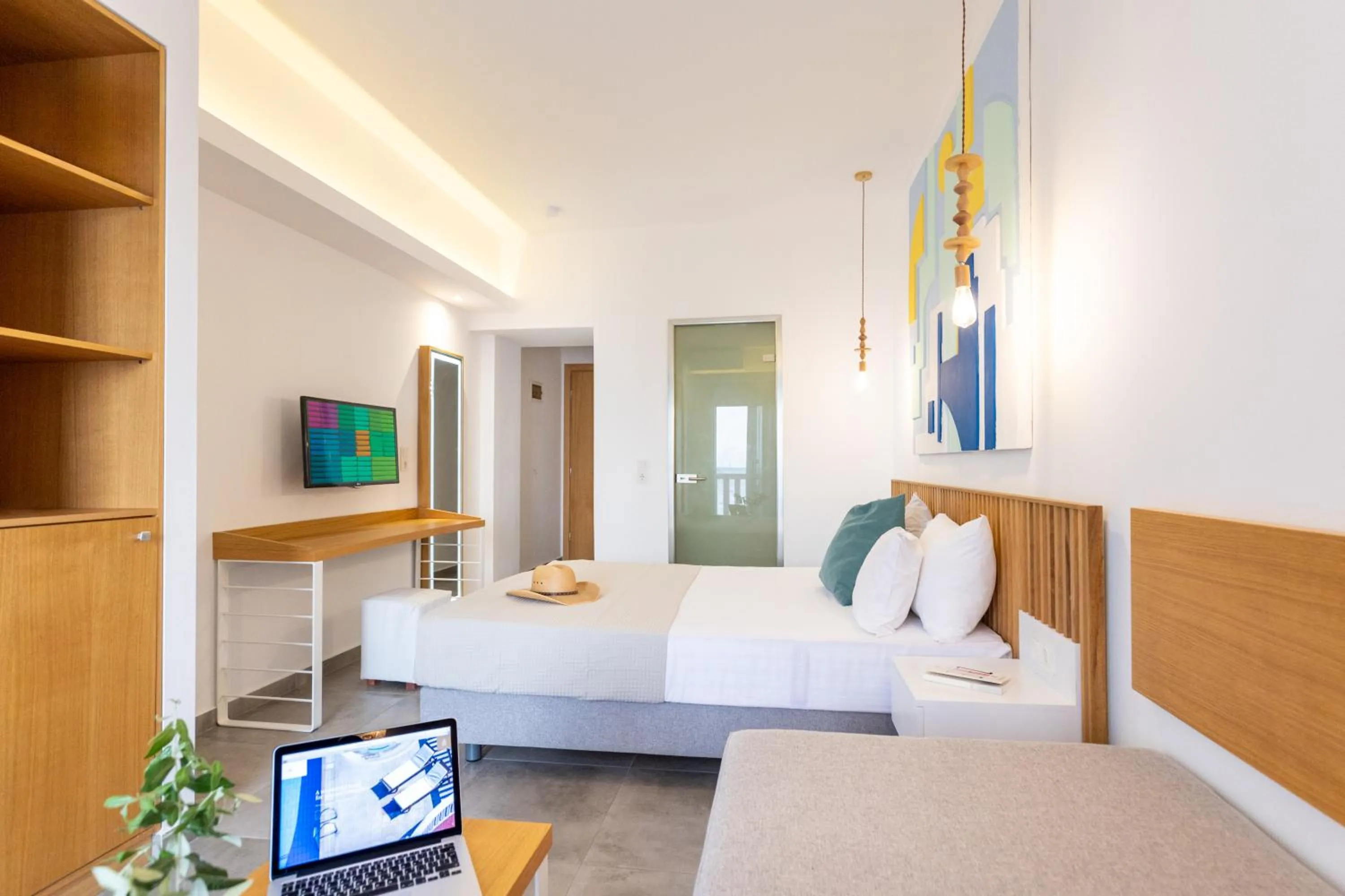 Bed in Hotel Samaras Beach