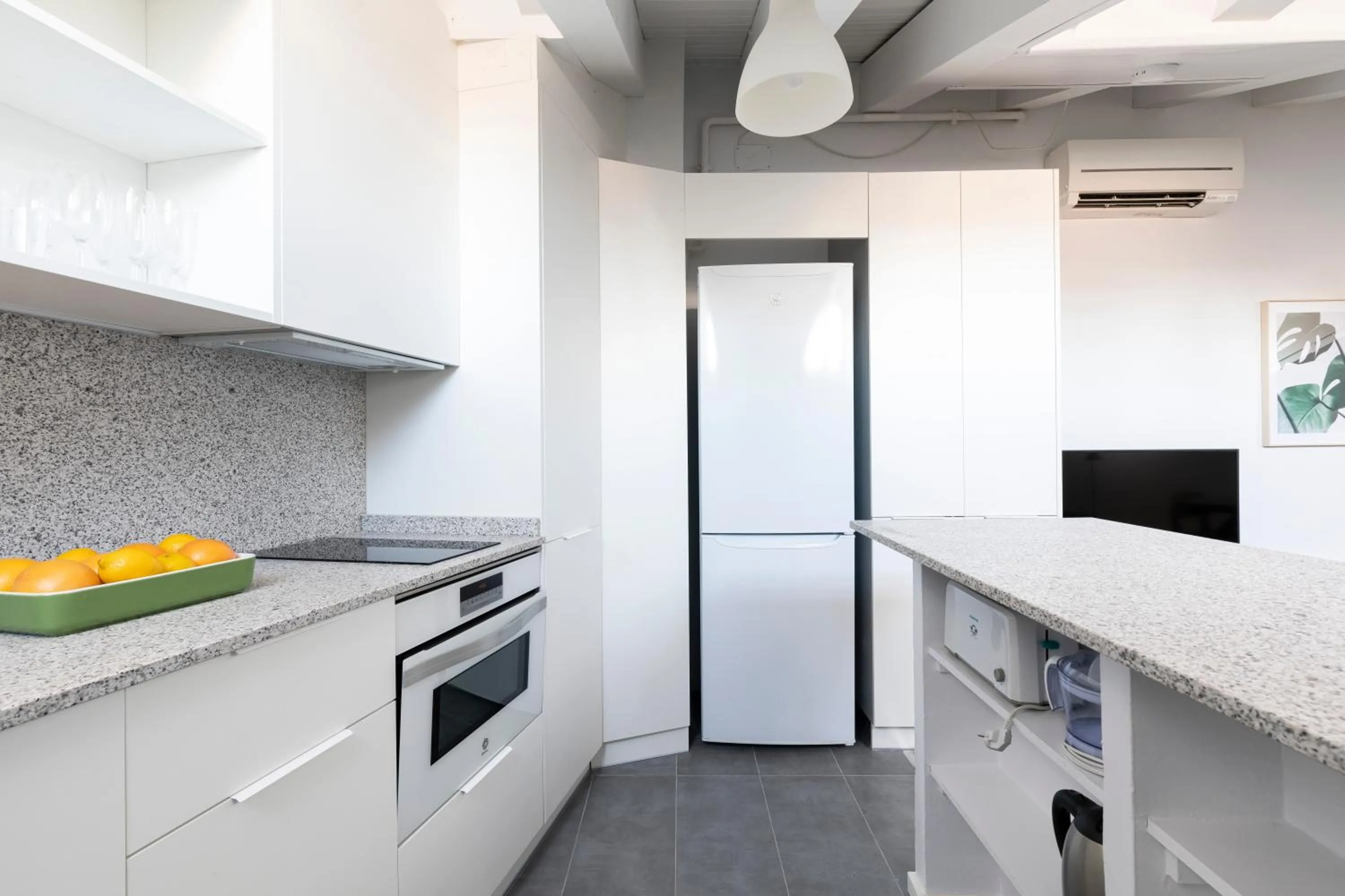 Kitchen or kitchenette in Aspasios Calle Mayor Apartments