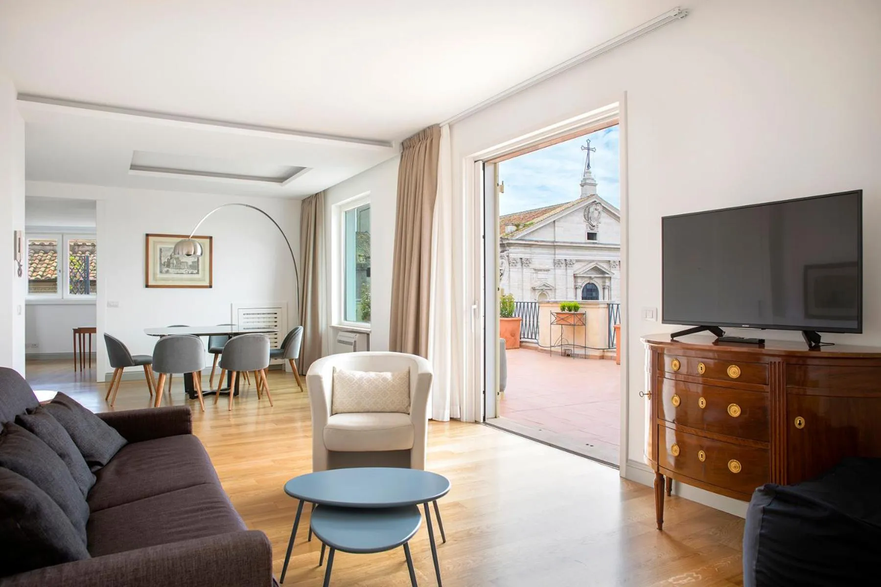 Living room in Penthouse Rome Capitol