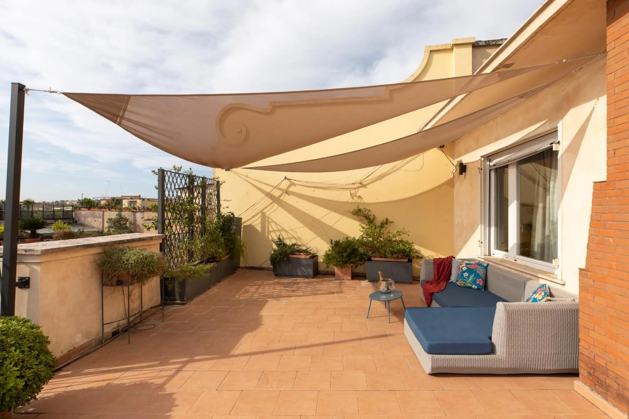 Penthouse Rome Capitol