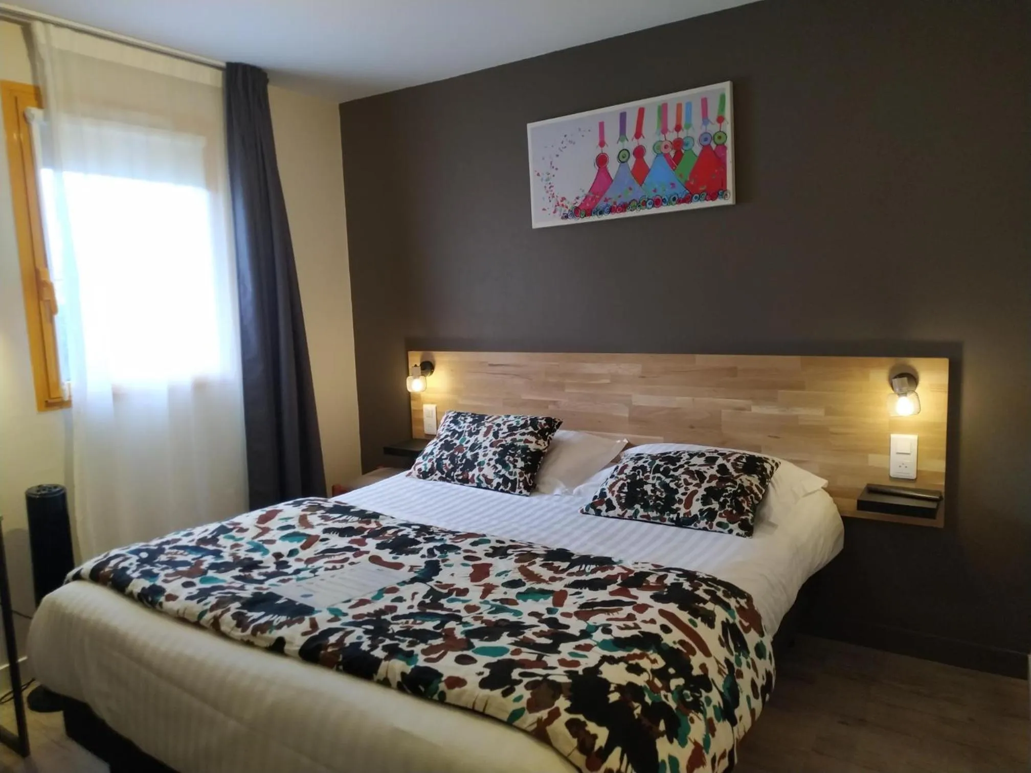 Bed in Brit Hotel Quimper Nord