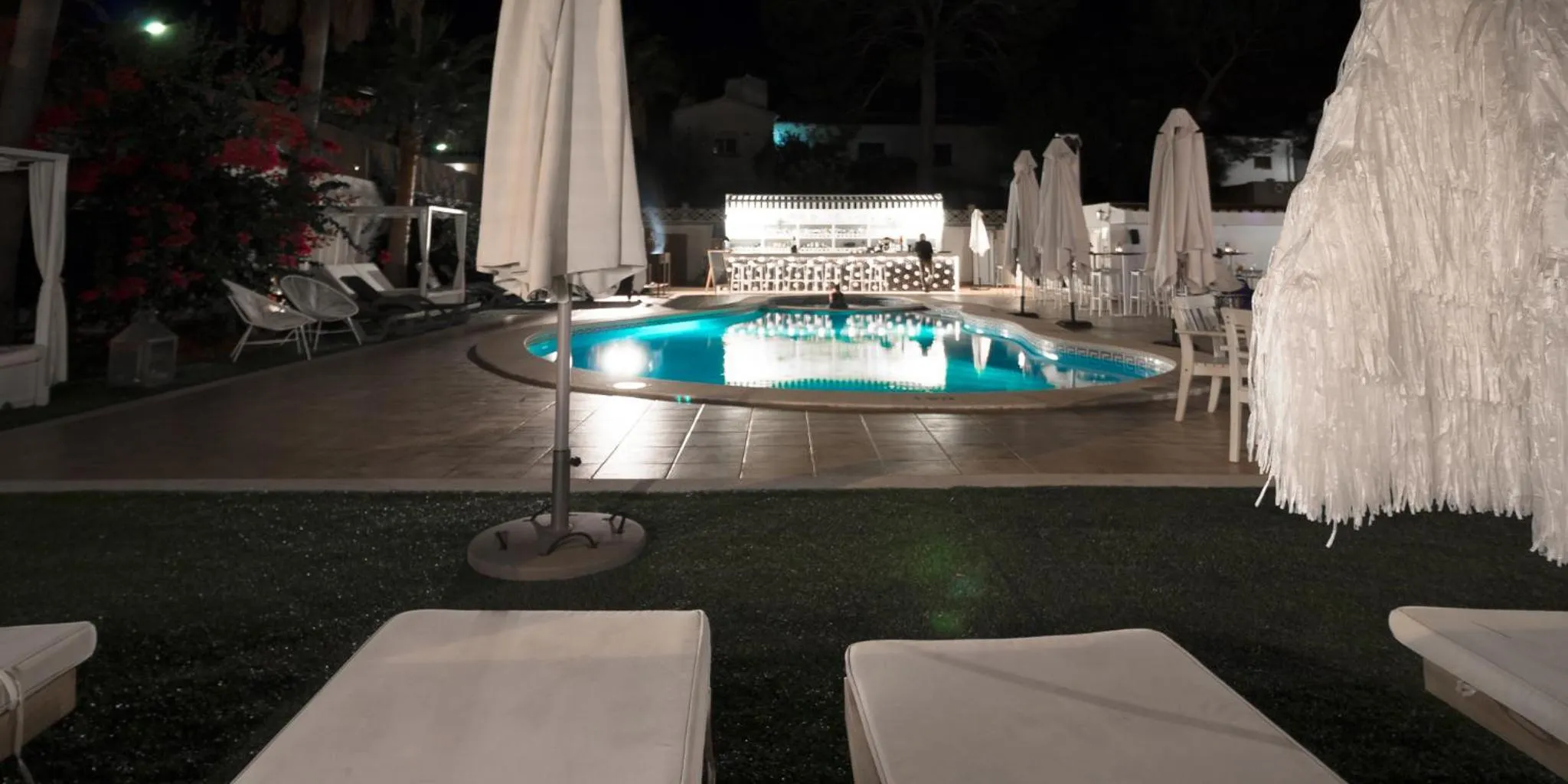 Swimming pool in La Concha Soul Boutique Hotel
