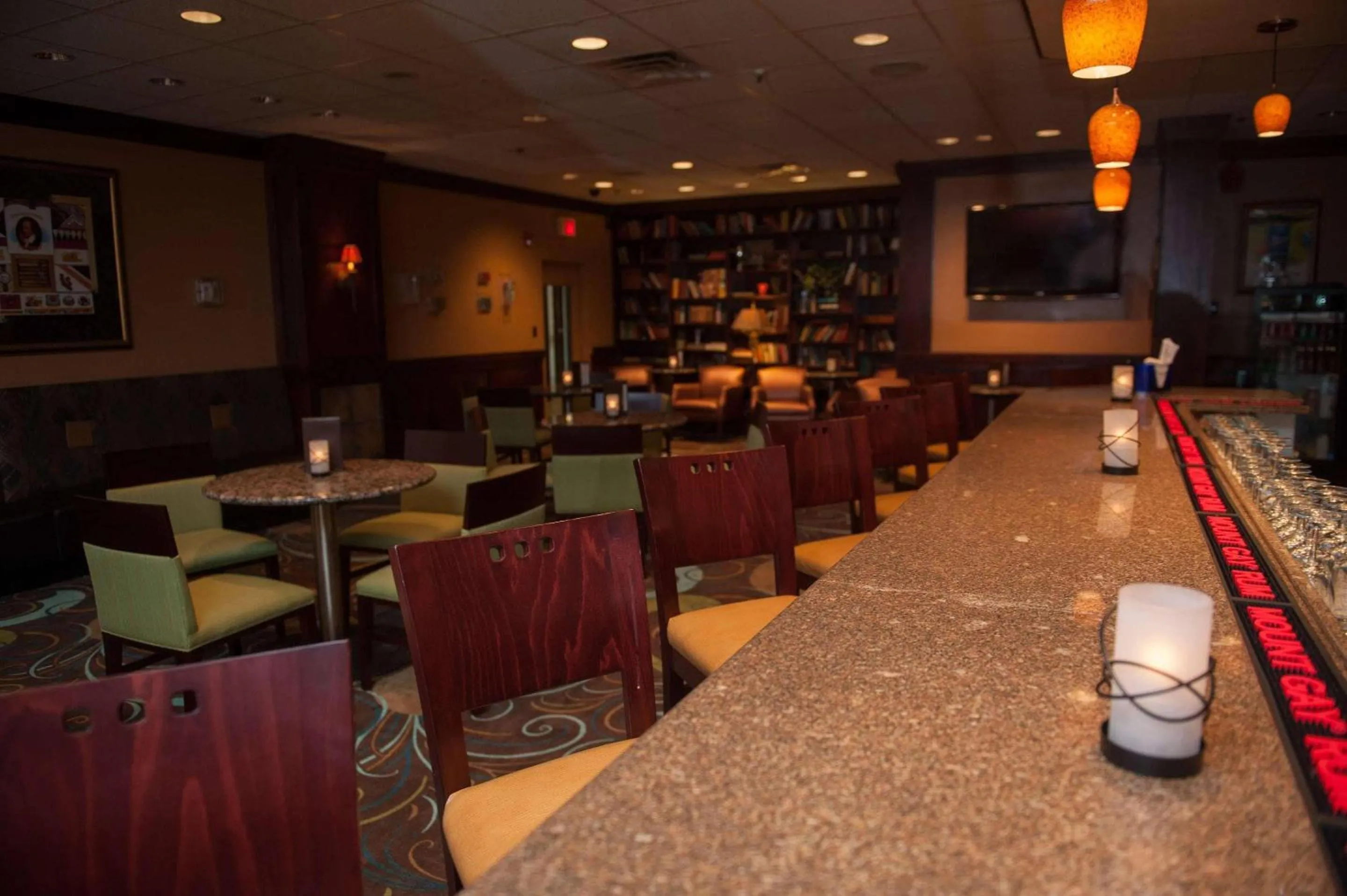 Lounge or bar in Radisson Hotel Philadelphia Northeast