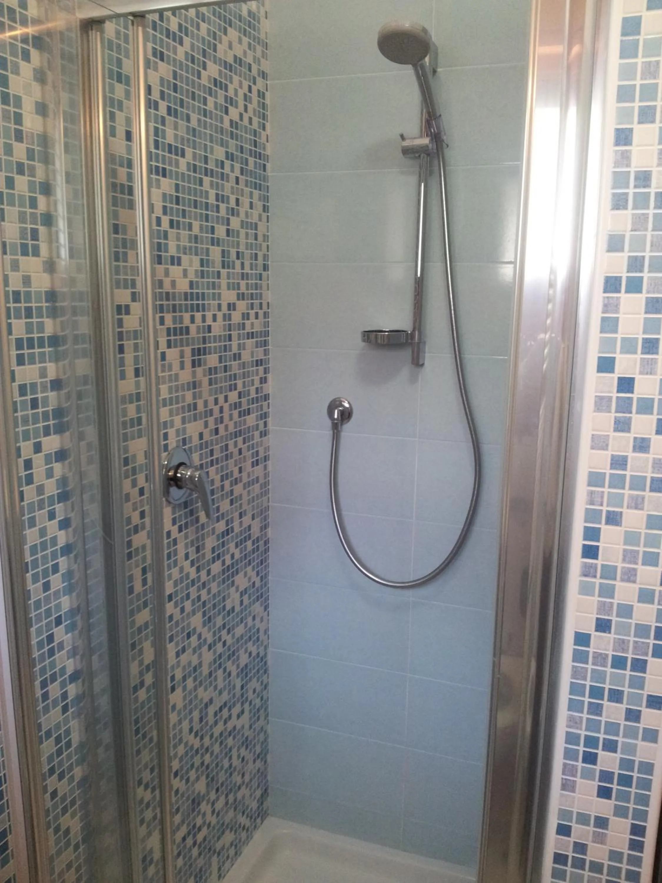 Shower in Residence La Madonnina