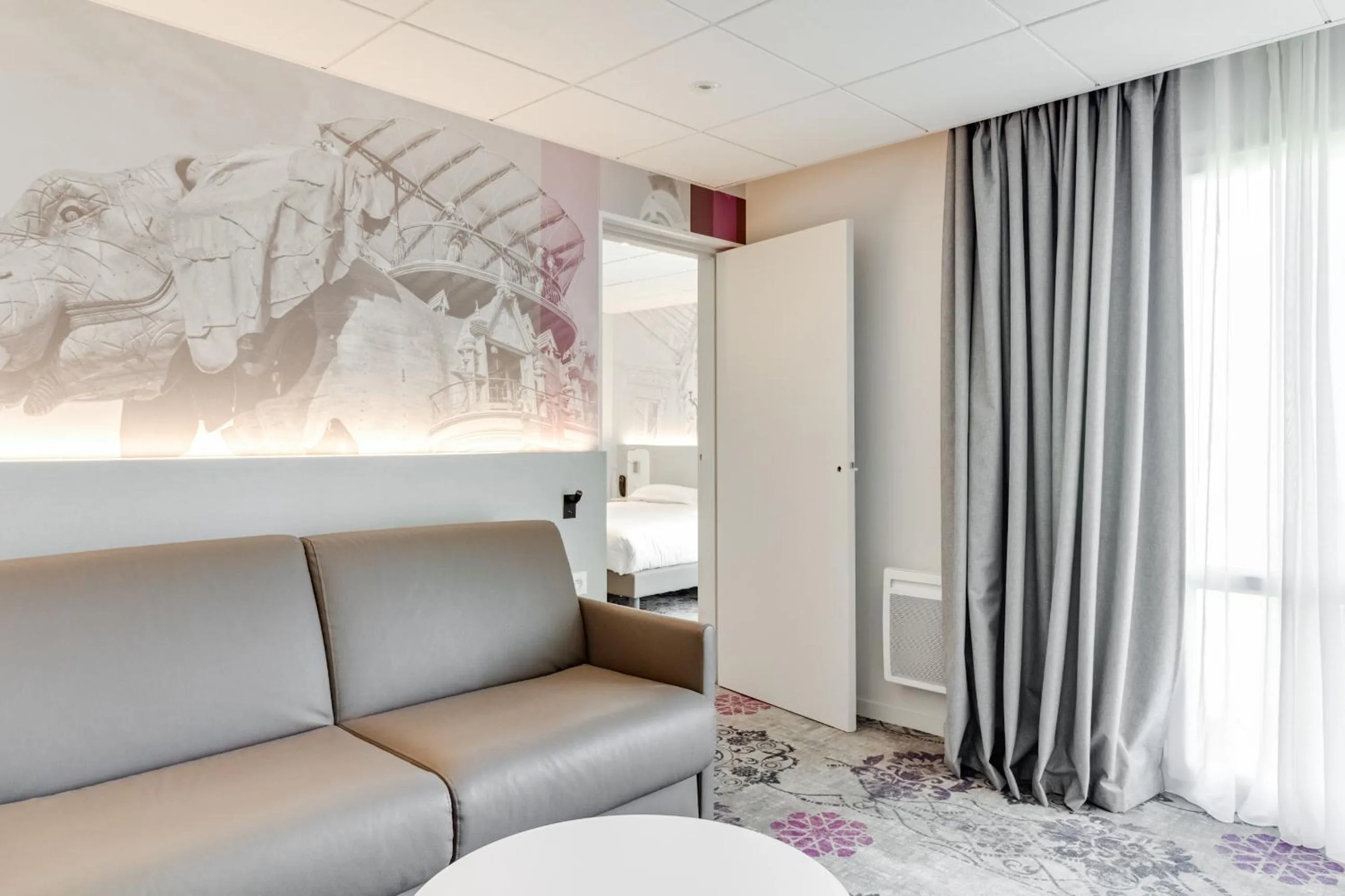 Bedroom in Brit Hotel Nantes Vigneux - L'Atlantel