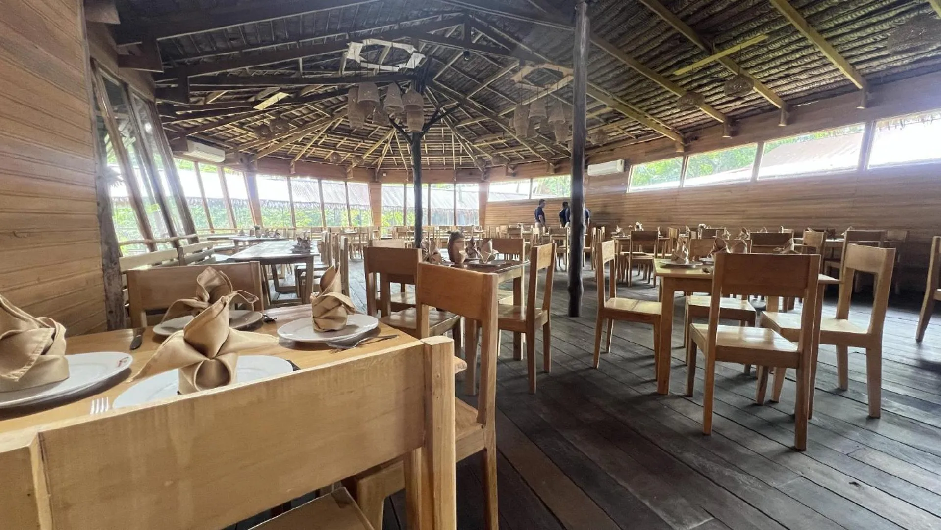 Restaurant/places to eat in Hotel Amazon by On Vacation