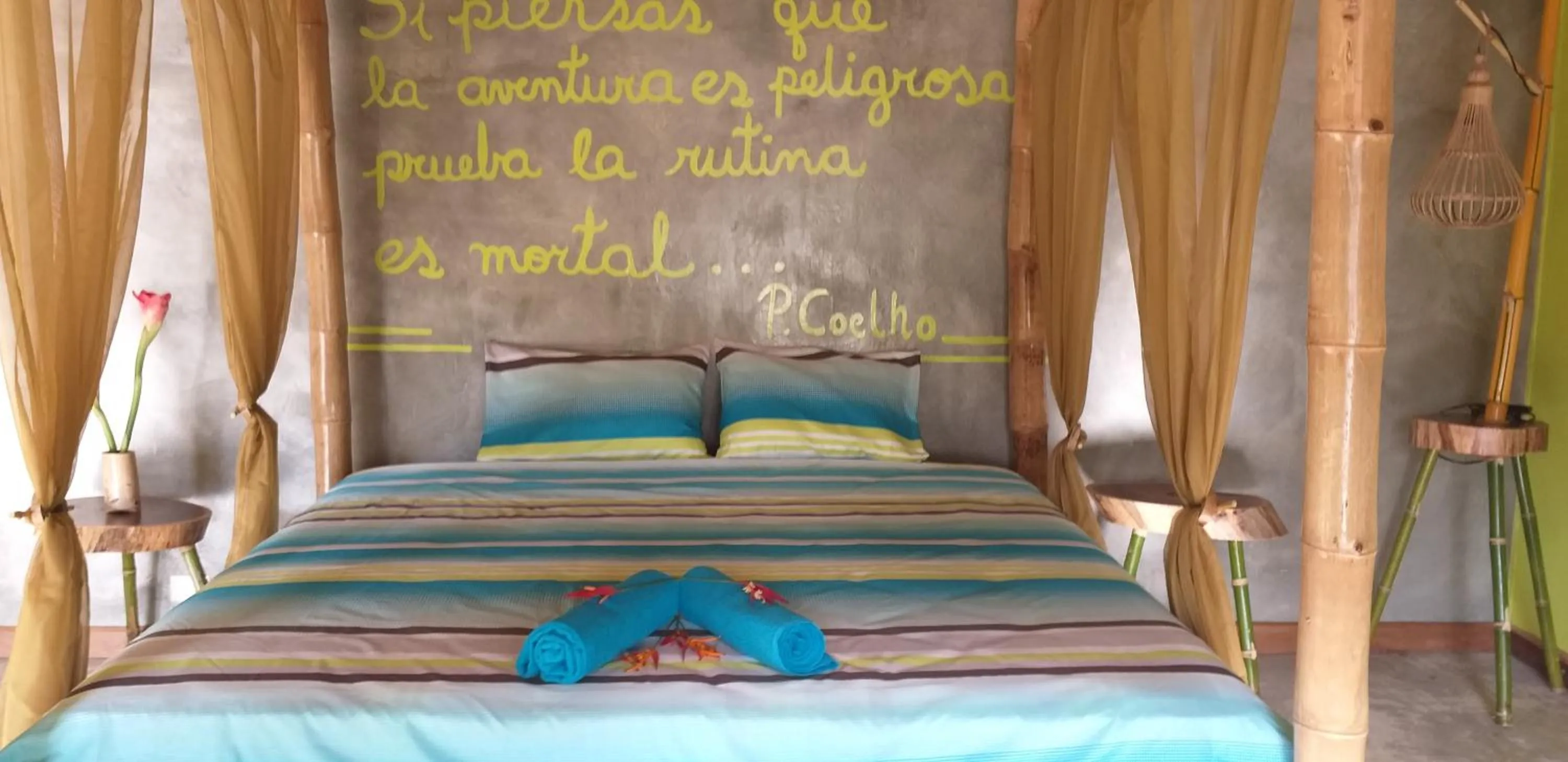 Bed in Hotel Rio Celeste Finca L´ Etoile Celeste