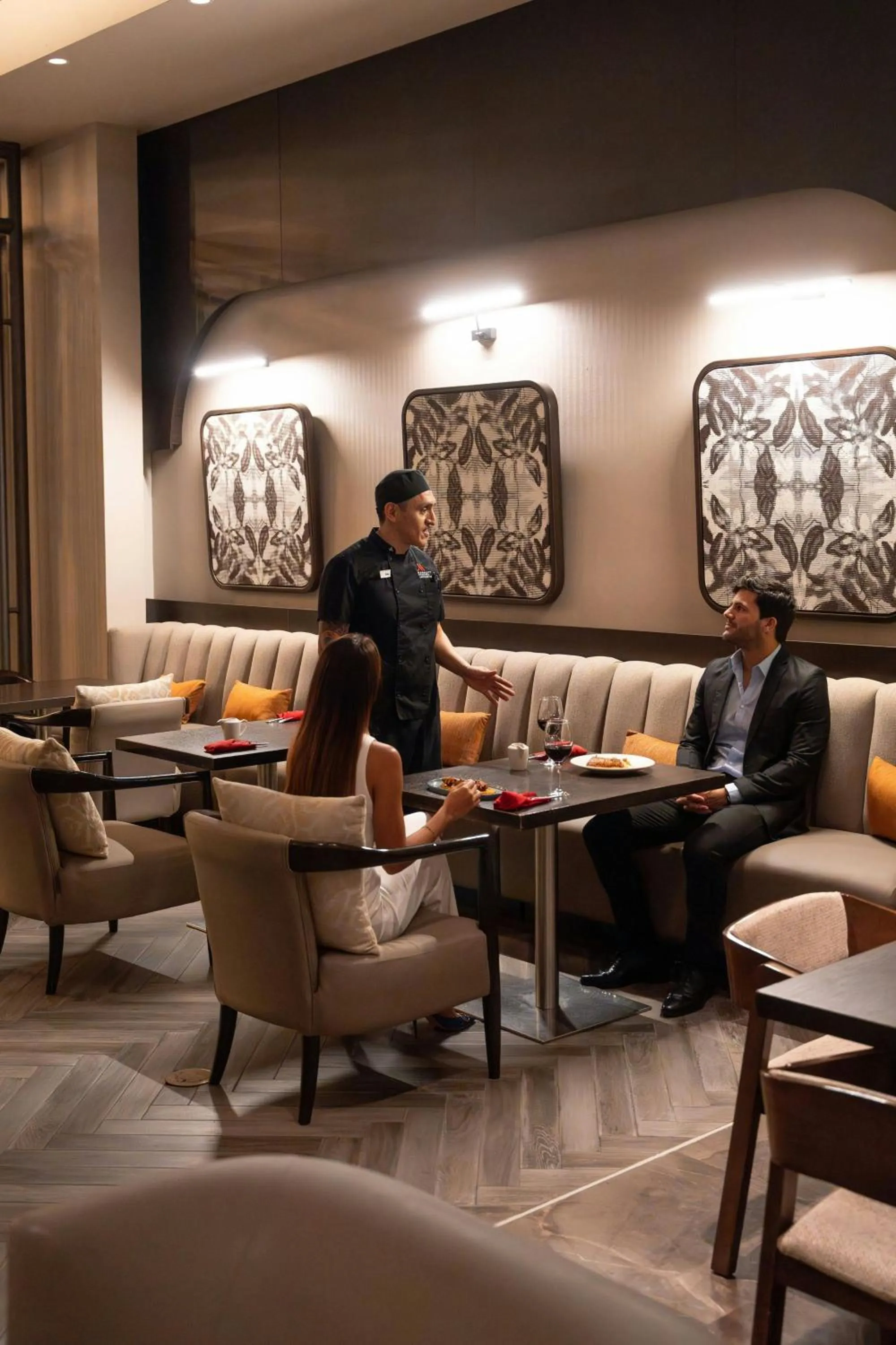 Restaurant/places to eat in Marriott Panama Hotel - Albrook