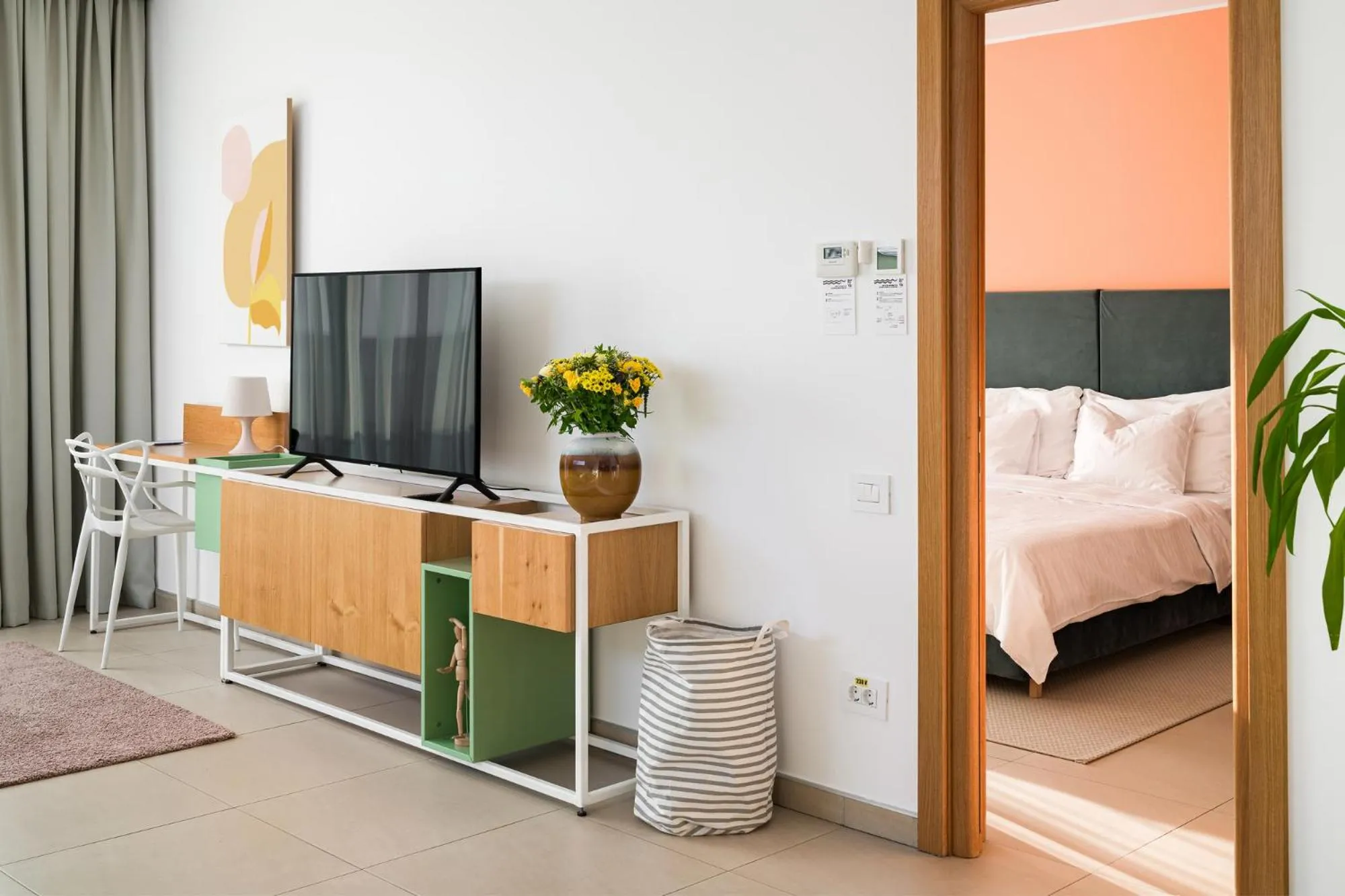 Living room, Bed in Riva Mamaia Beach Apart Hotel