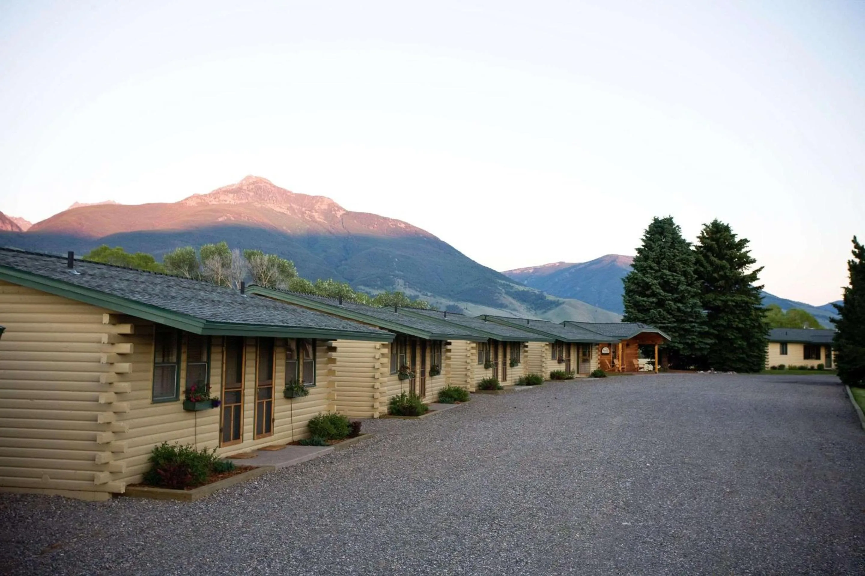 Property building in Yellowstone Valley Lodge, an Ascend Collection Hotel