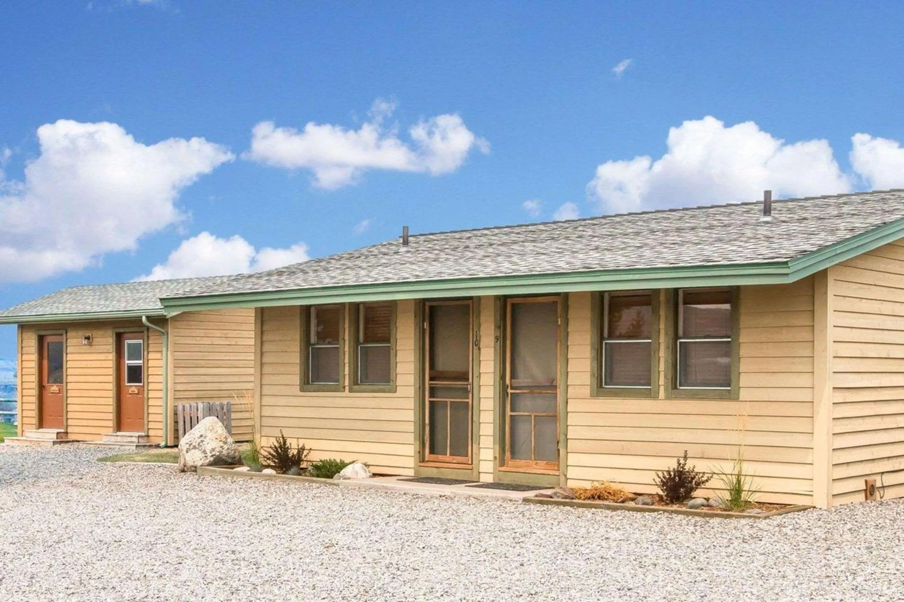 Property building in Yellowstone Valley Lodge, an Ascend Collection Hotel