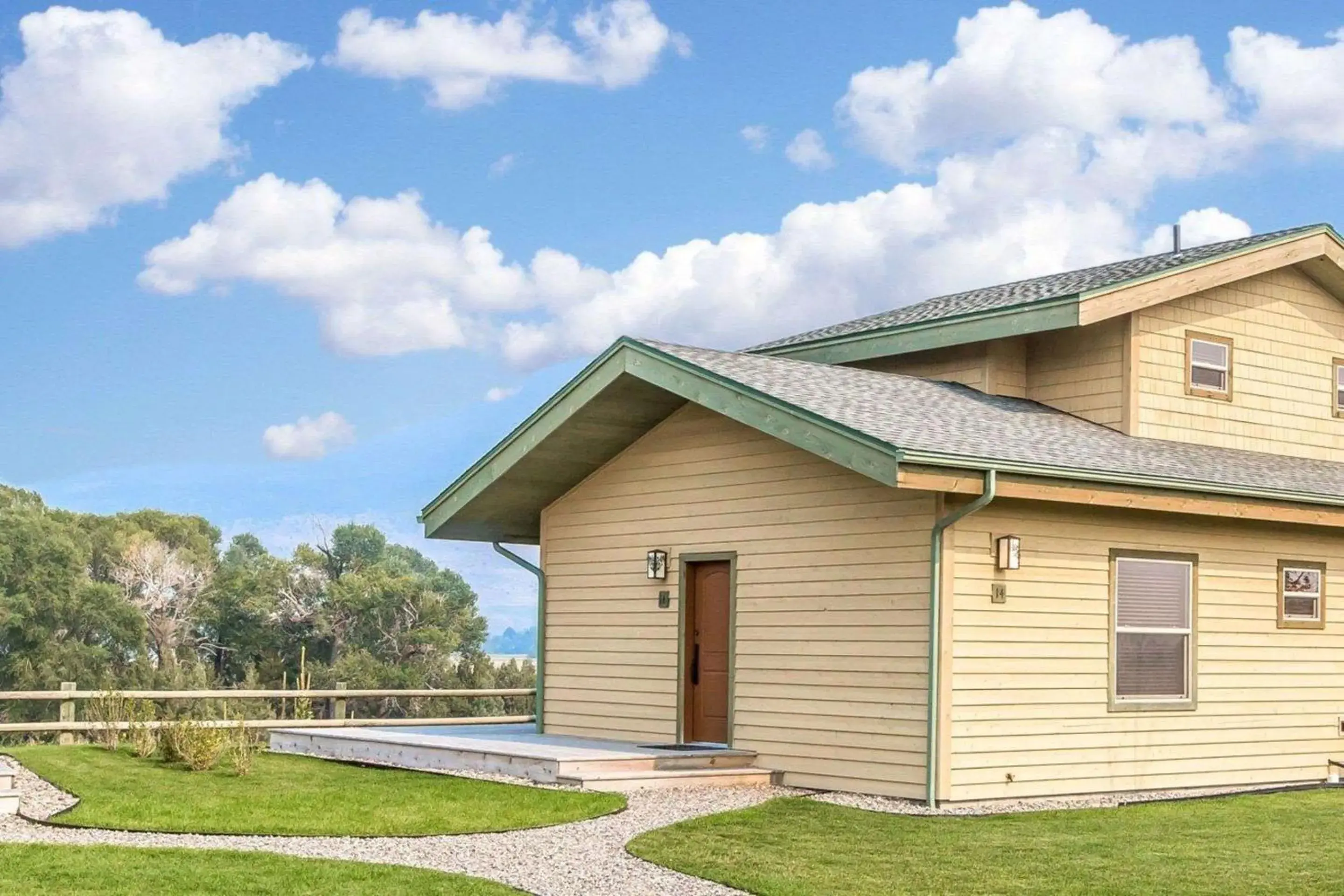 Property building in Yellowstone Valley Lodge, an Ascend Collection Hotel Property building in Yellowstone Valley Lodge, an Ascend Collection Hotel