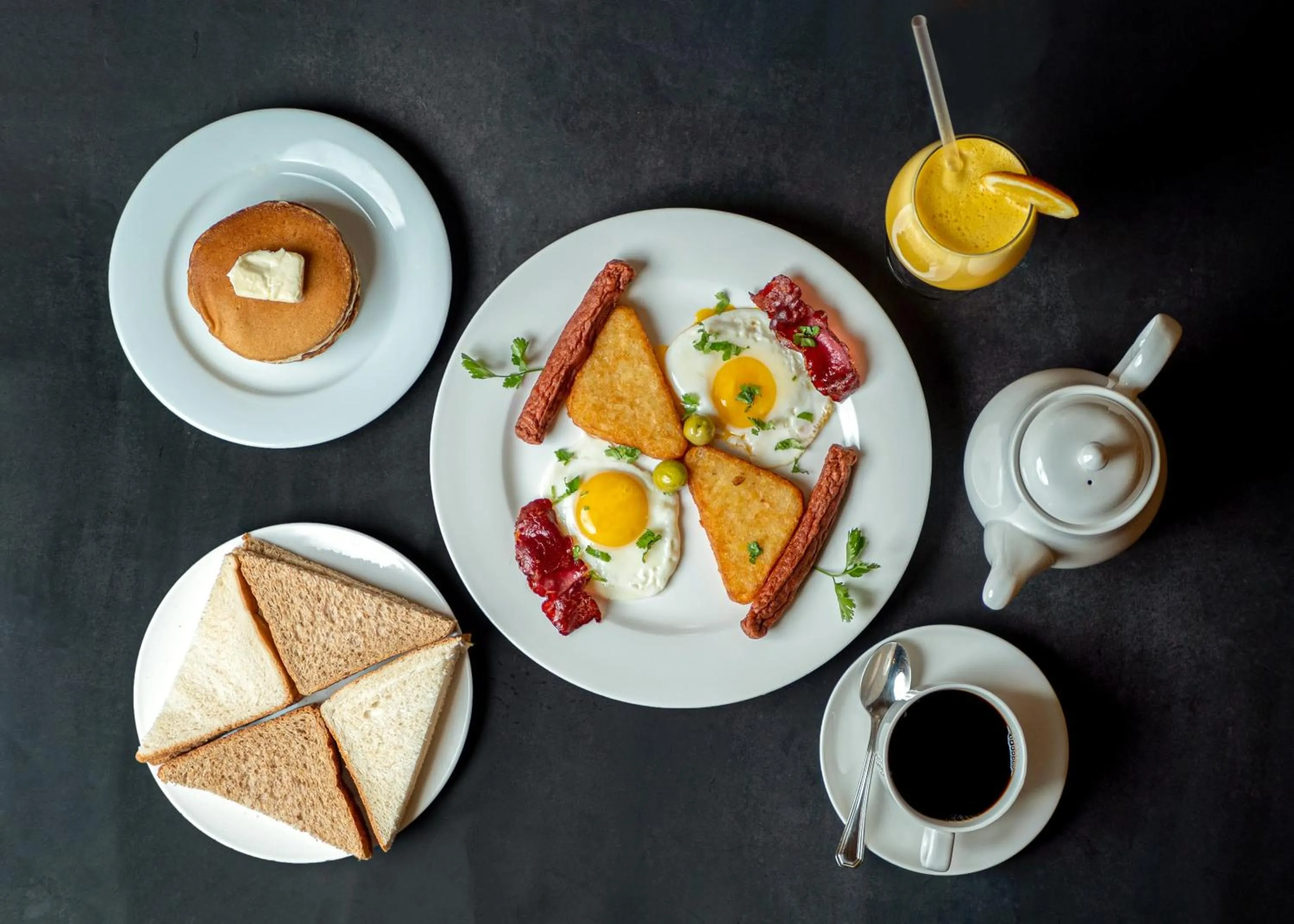 Breakfast in Innyar Hotel