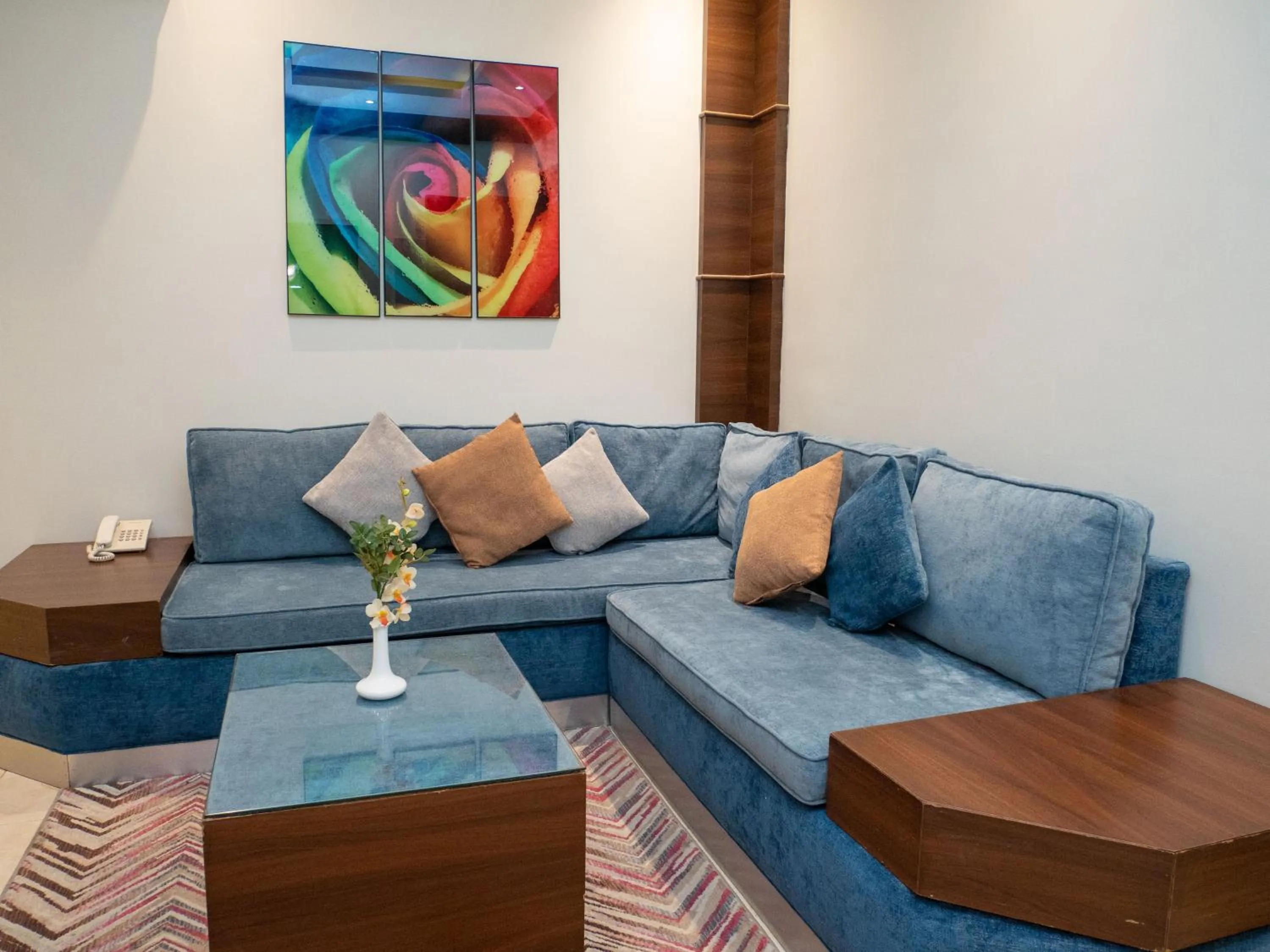 Living room in Innyar Hotel