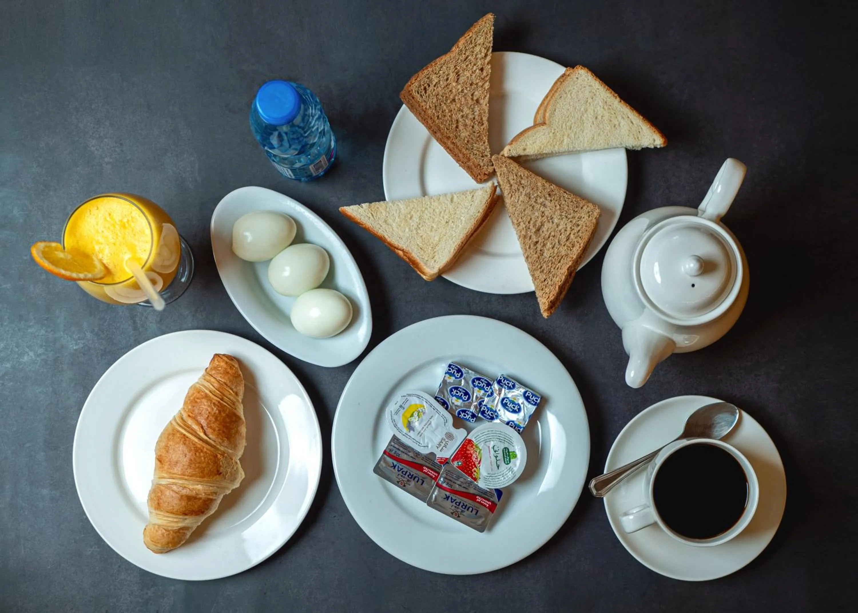 Breakfast in Innyar Hotel