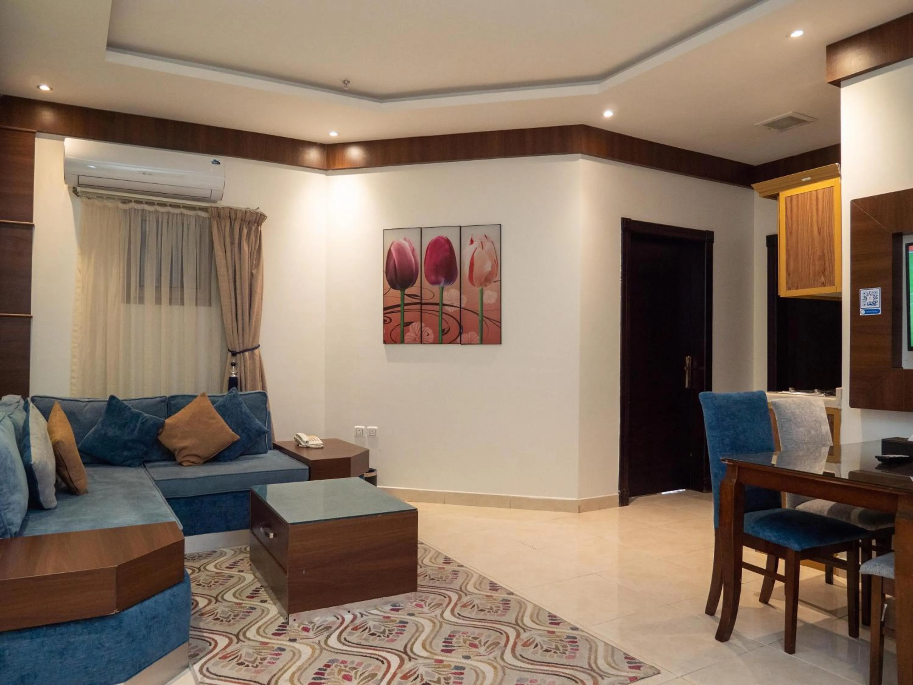 TV and multimedia in Innyar Hotel