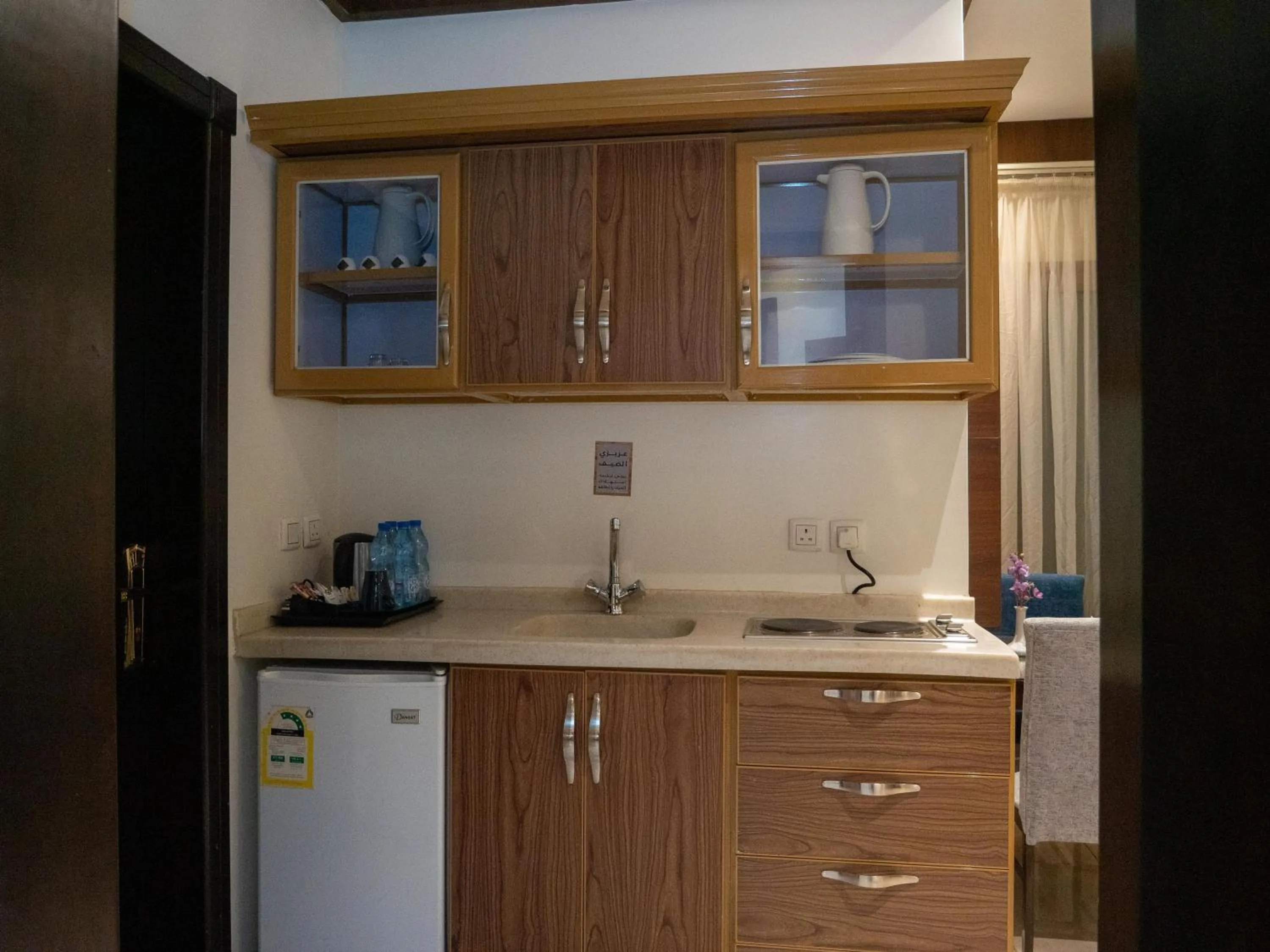 Kitchen or kitchenette in Innyar Hotel