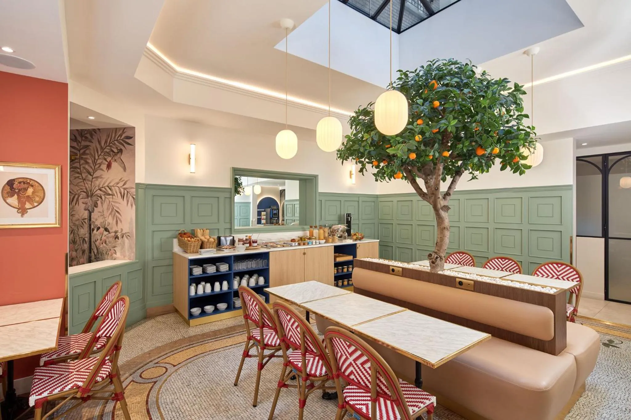 Breakfast in Timhotel Palais Royal