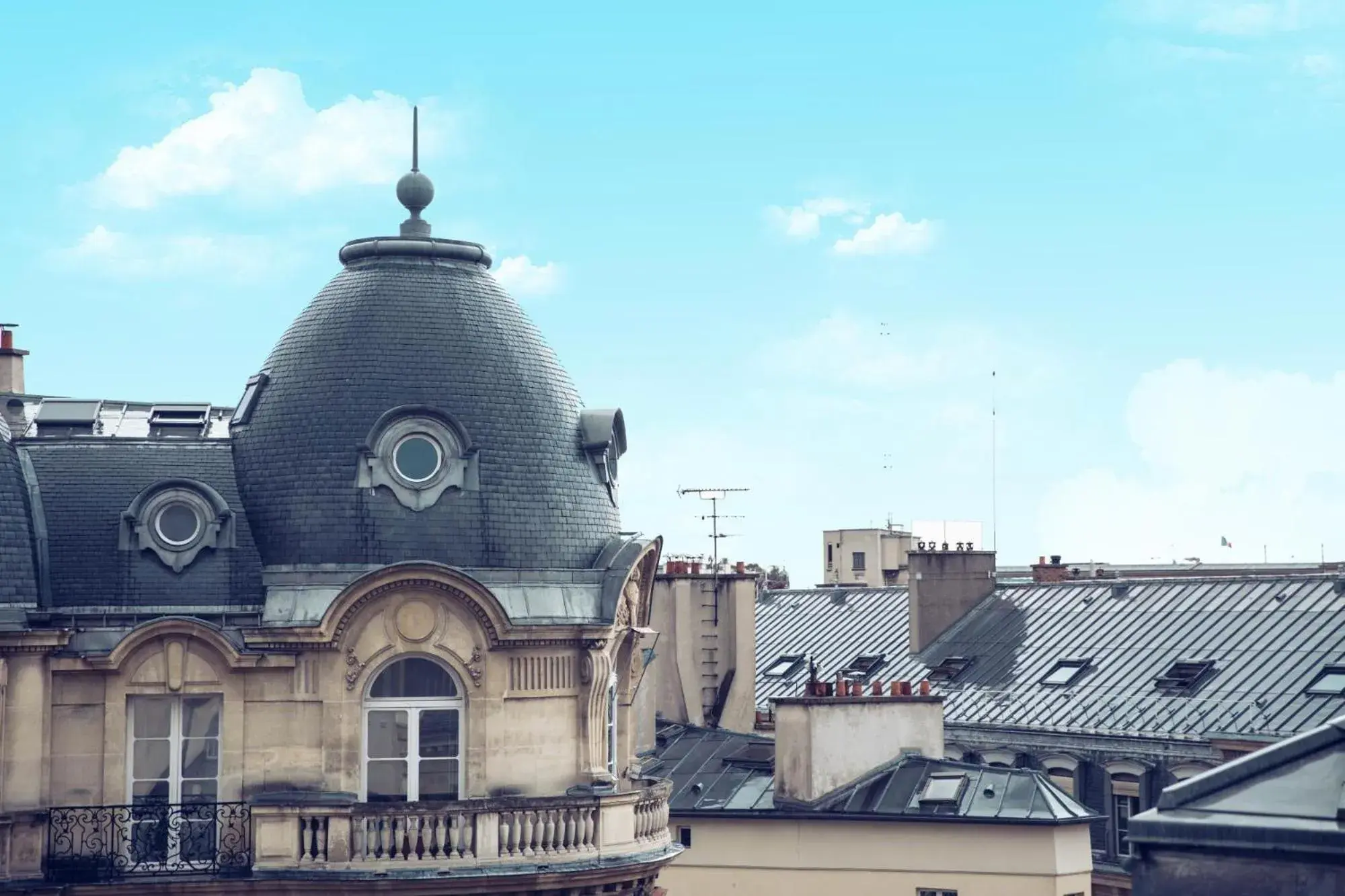 View (from property/room) in Timhotel Palais Royal View (from property/room) in Timhotel Palais Royal