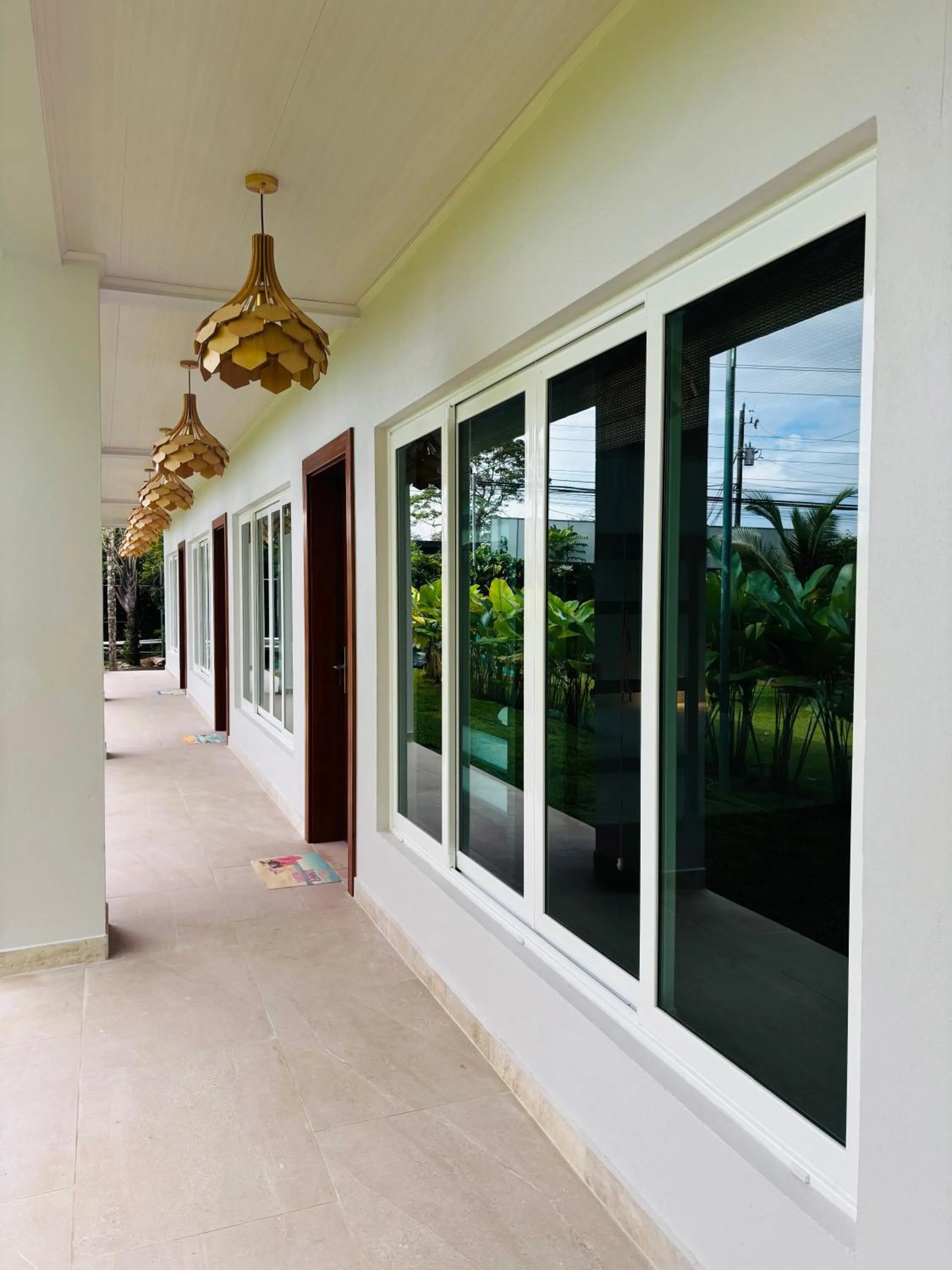 Property building in Arenal Backpackers Resort