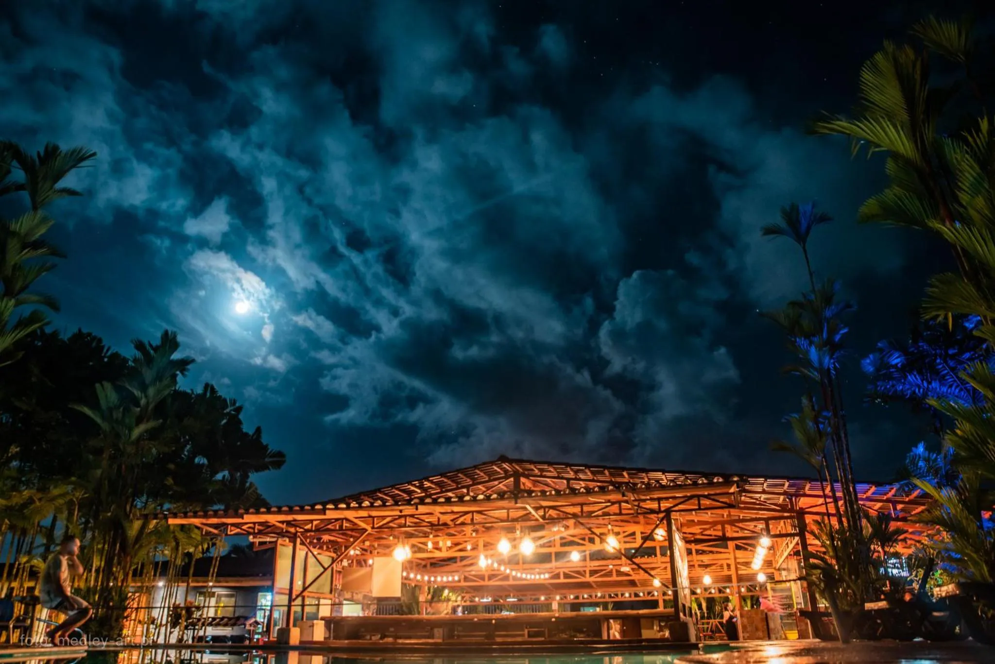 Property building in Arenal Backpackers Resort