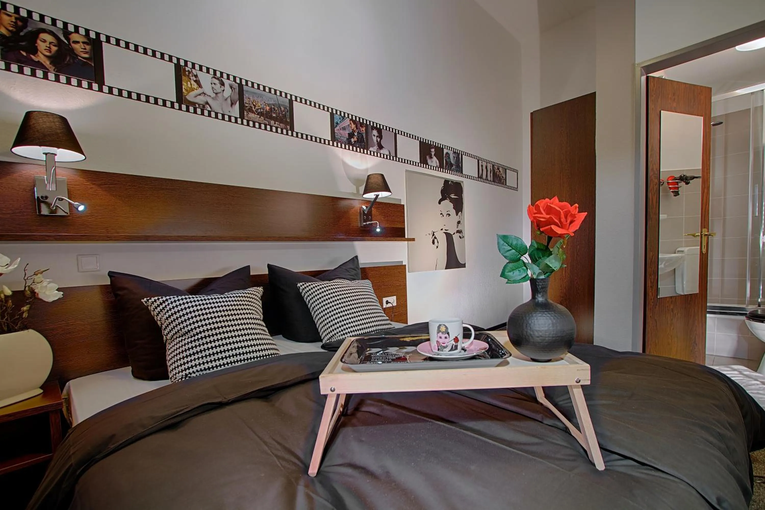 Bed in Aparthotel am Münzplatz