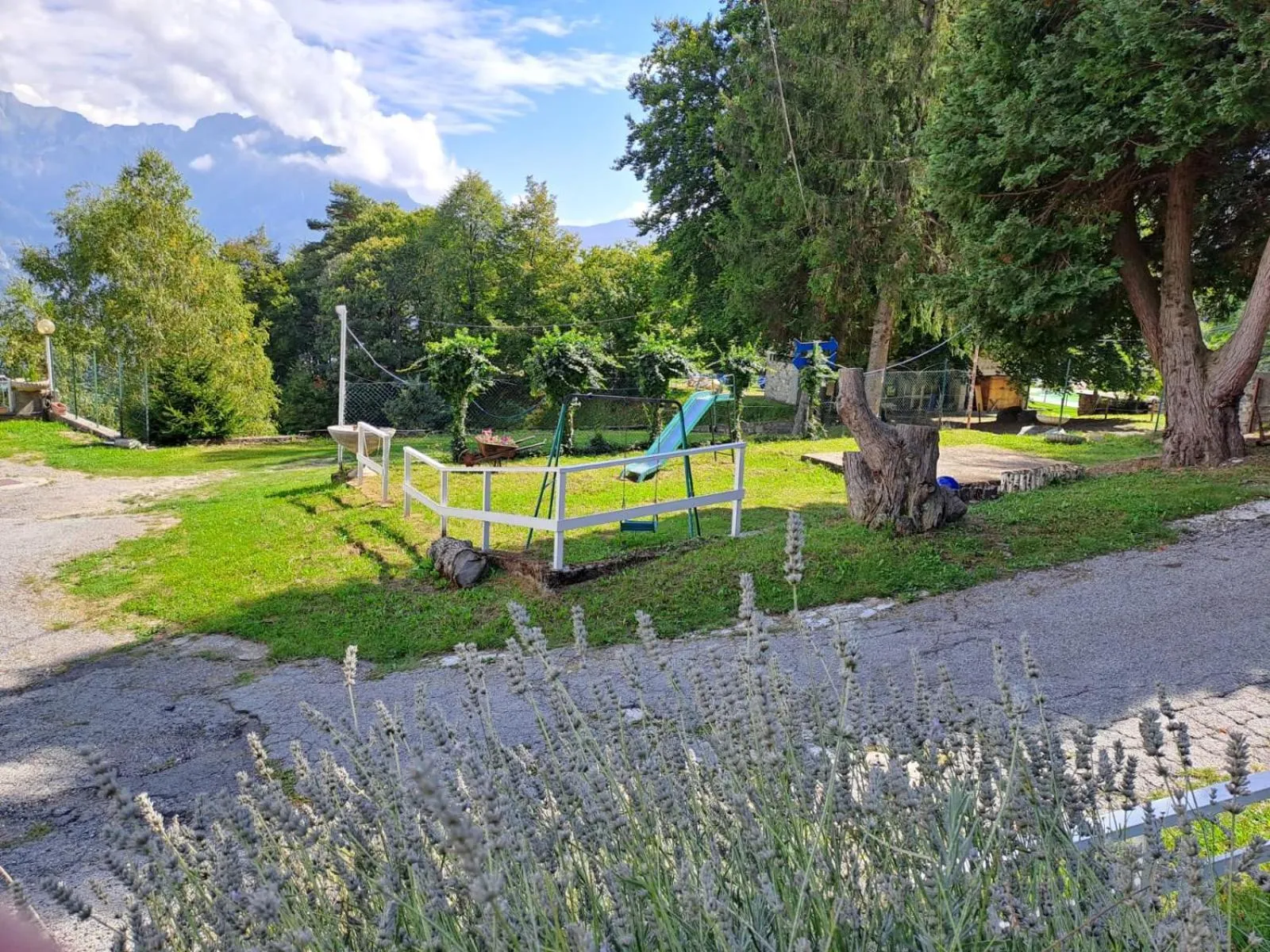 Children play ground in Bed & Breakfast Bellagio