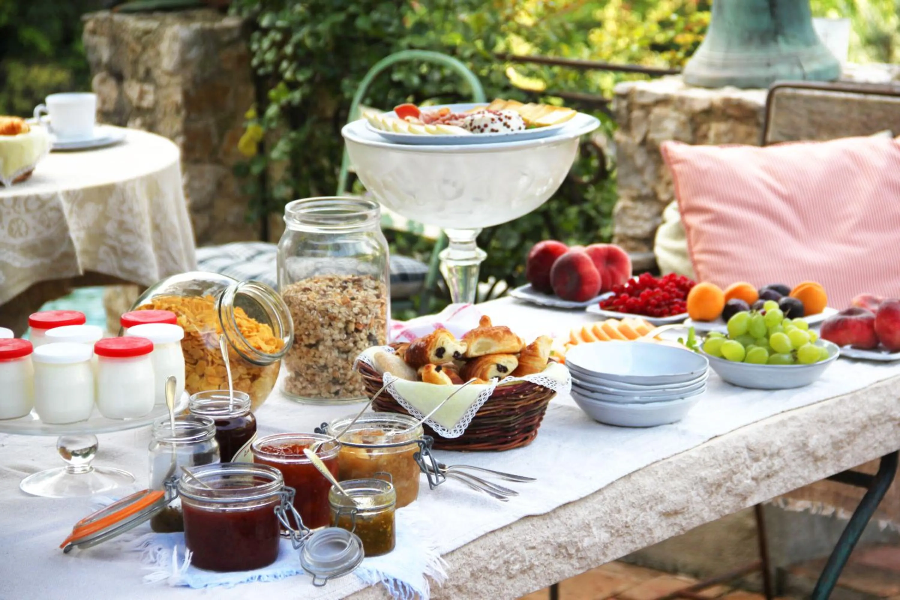 Breakfast in Les Rosées
