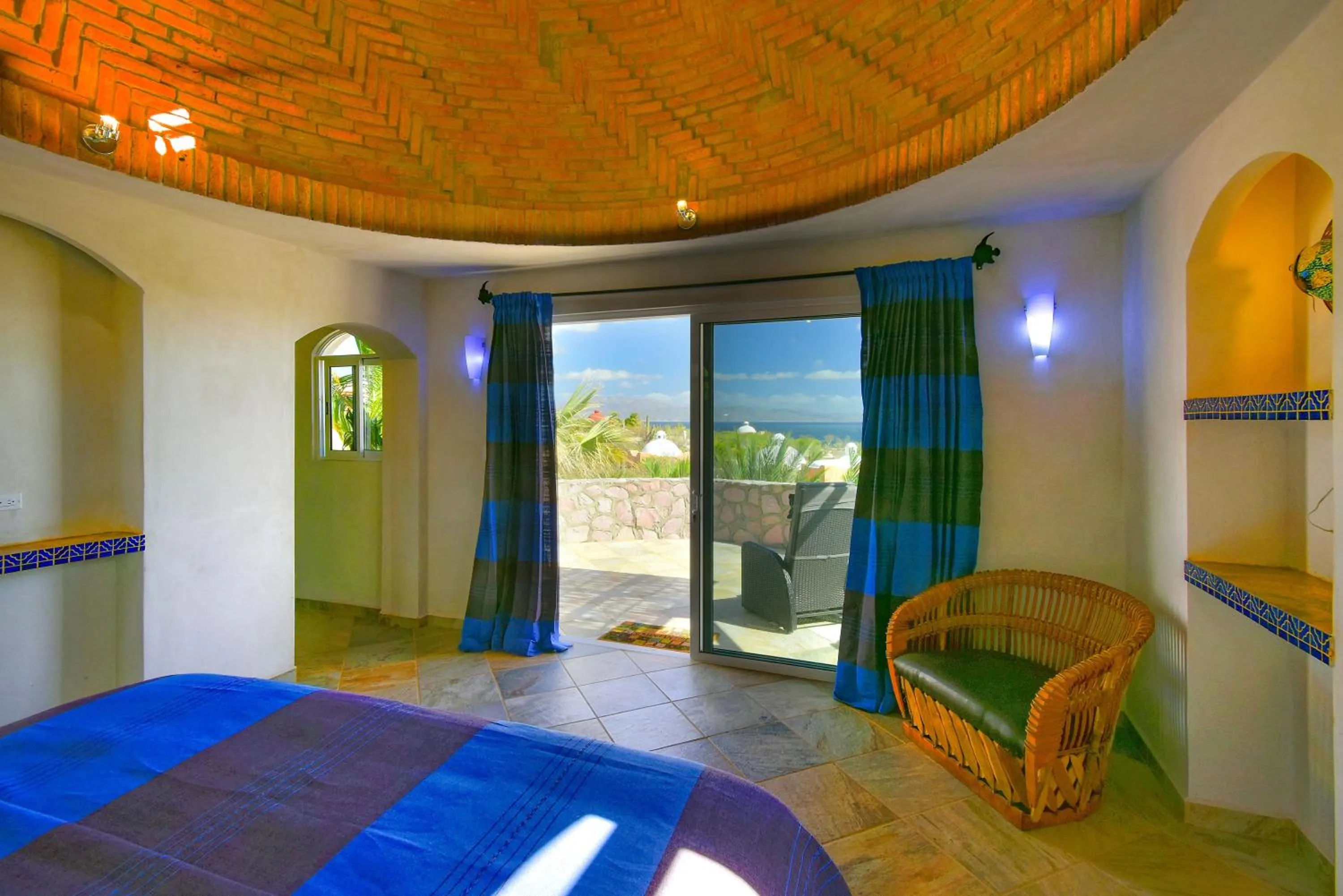 Bed in Ventana Bay Resort