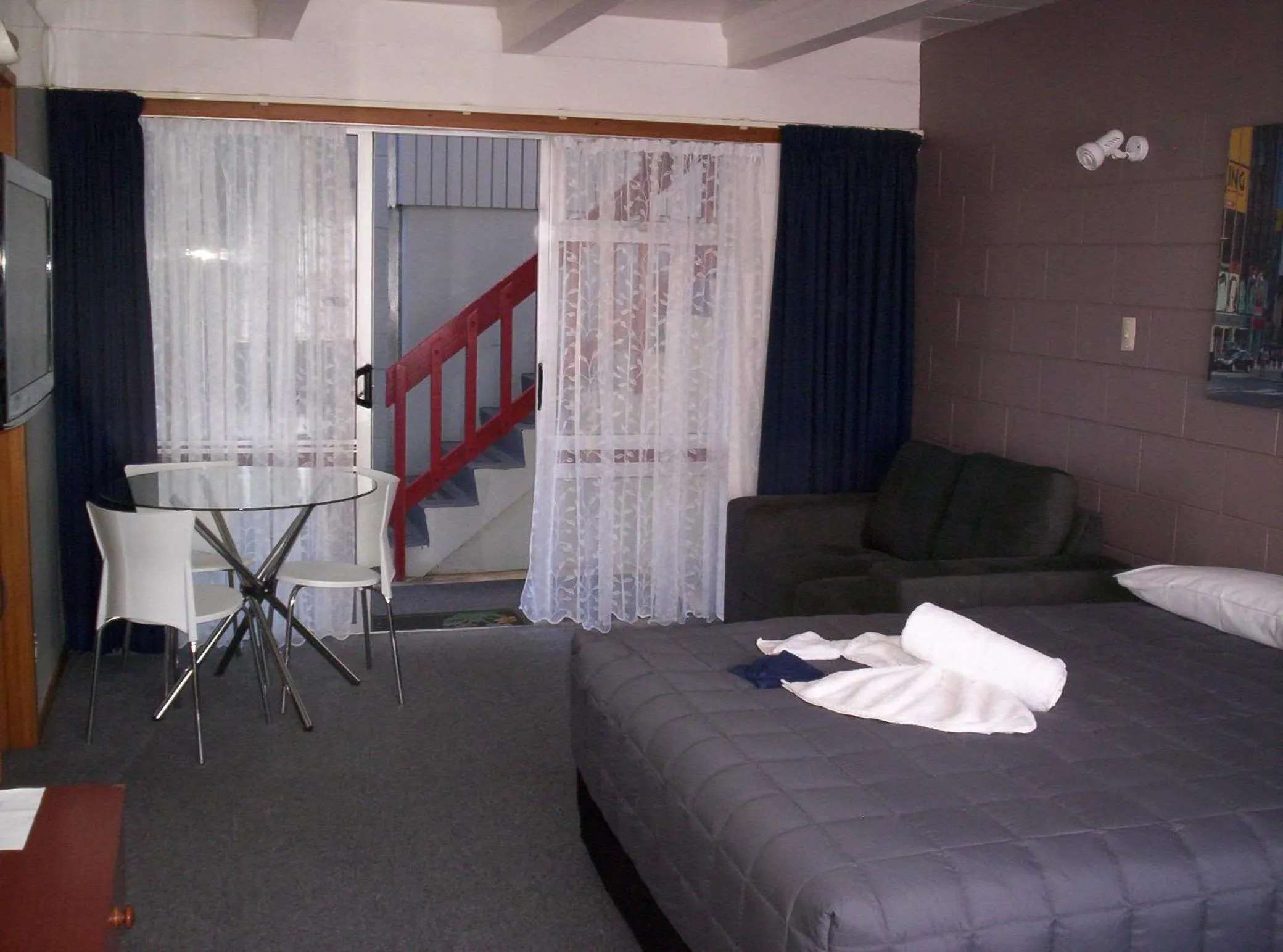 Broadway Motor Inn